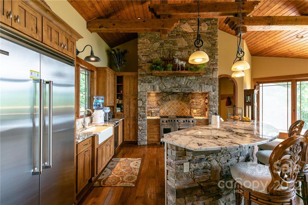 391 Austin Mountain thumbnail image 13