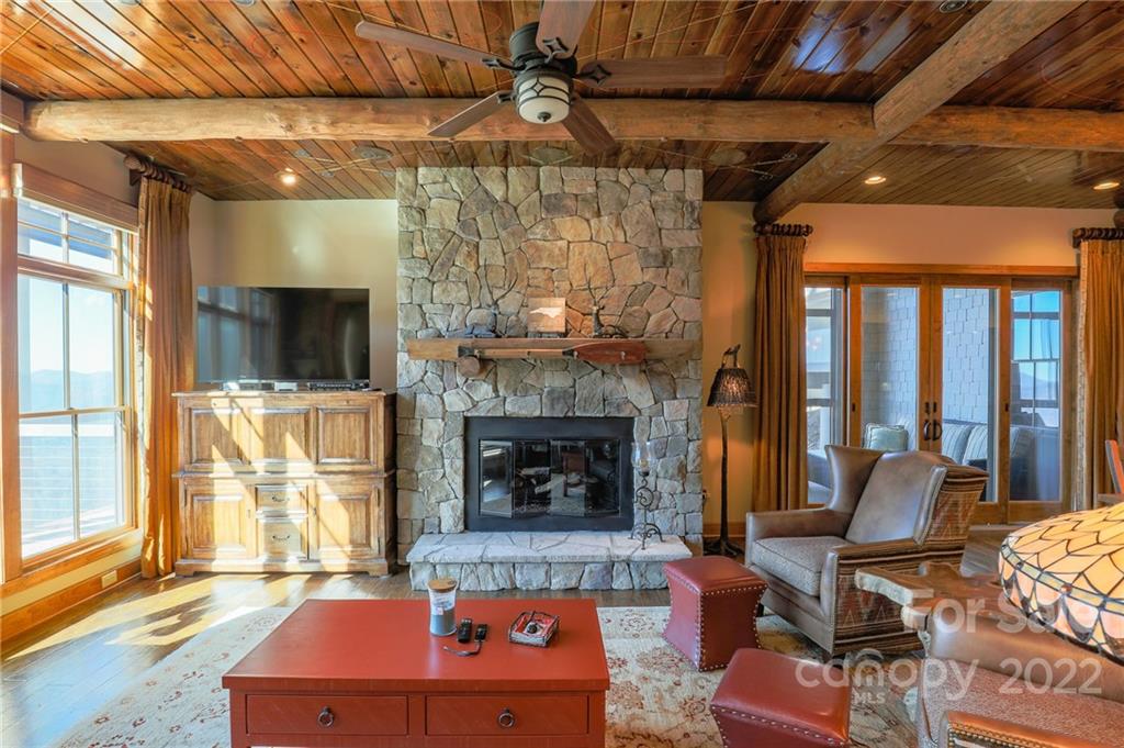 224 Logging Horse thumbnail image 9