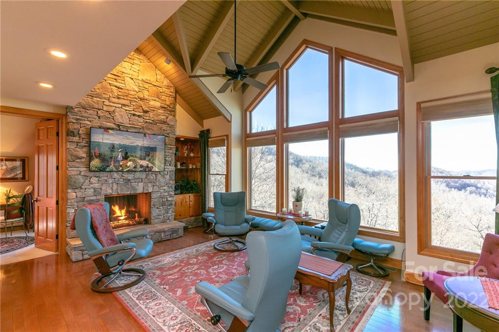 755 Andrew Banks thumbnail image 6