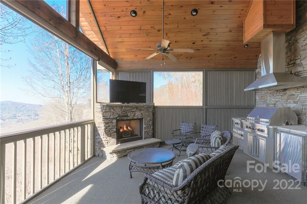 755 Andrew Banks thumbnail image 19