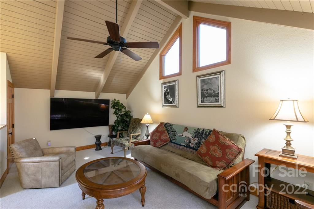 755 Andrew Banks thumbnail image 28