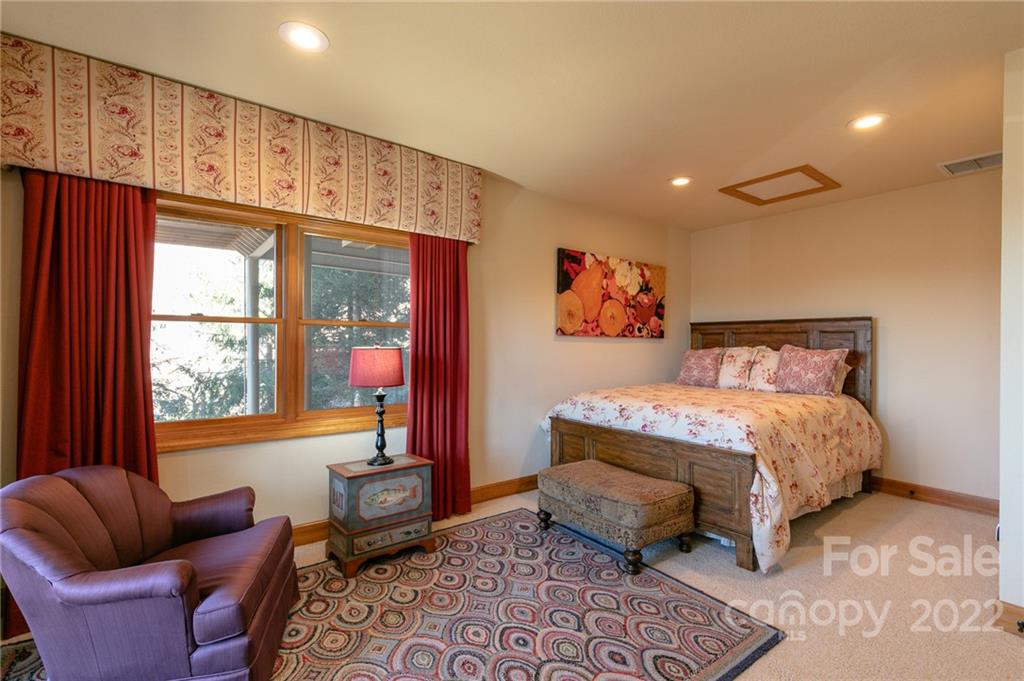 755 Andrew Banks thumbnail image 32