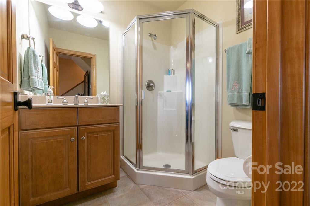 755 Andrew Banks thumbnail image 35