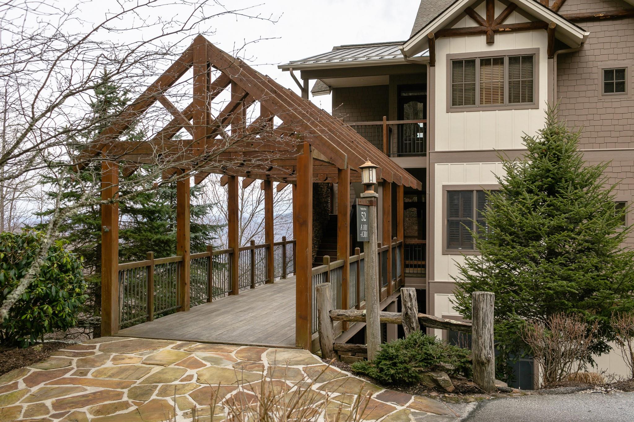 52 Logging Horse thumbnail image 2