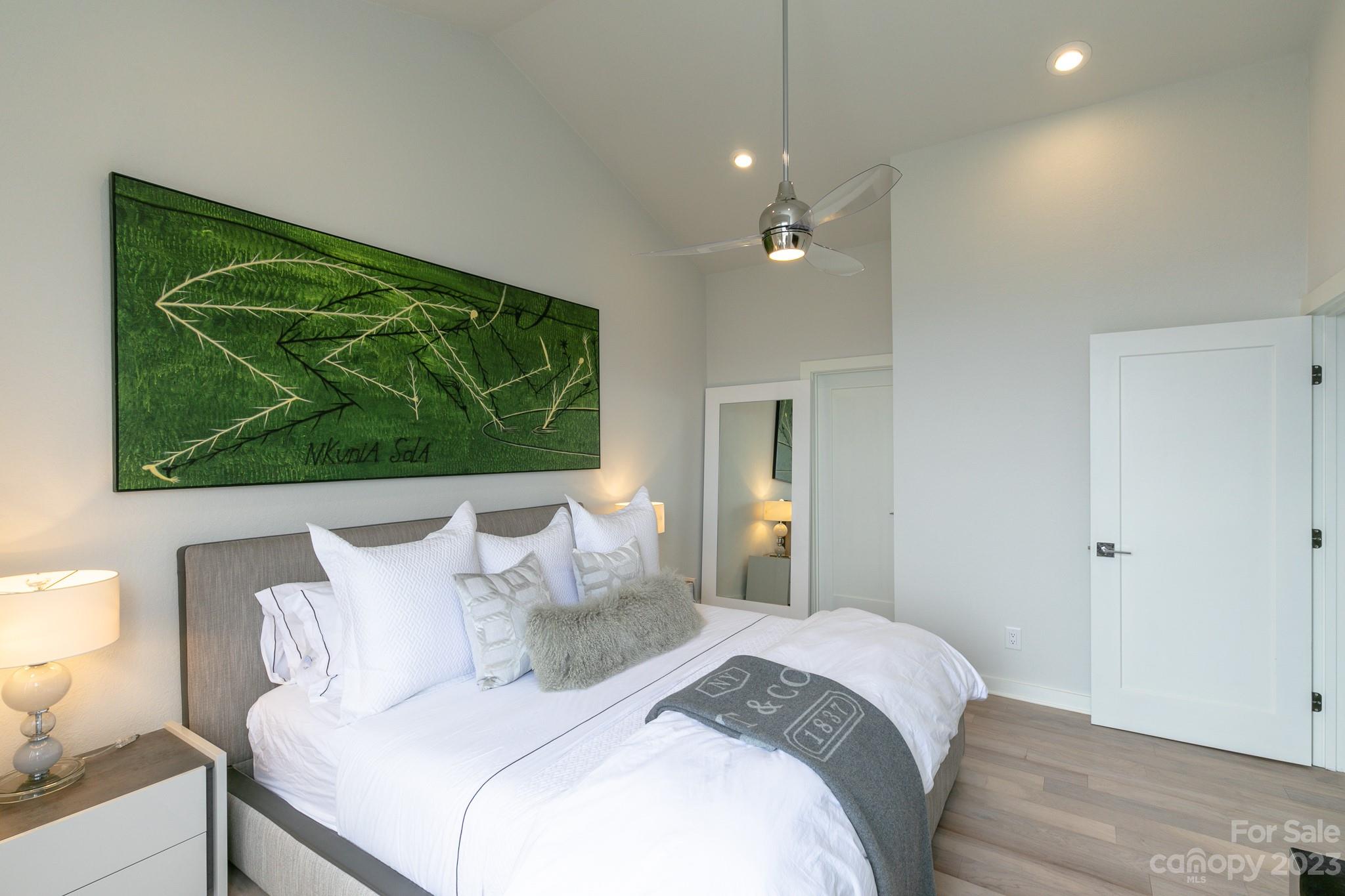 30 Club Villa thumbnail image 29