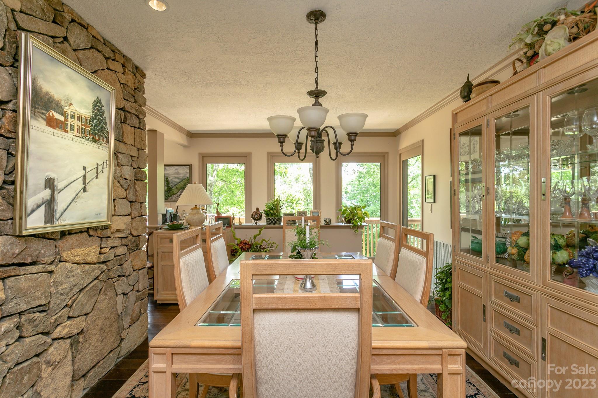 7 Valley Mist thumbnail image 15