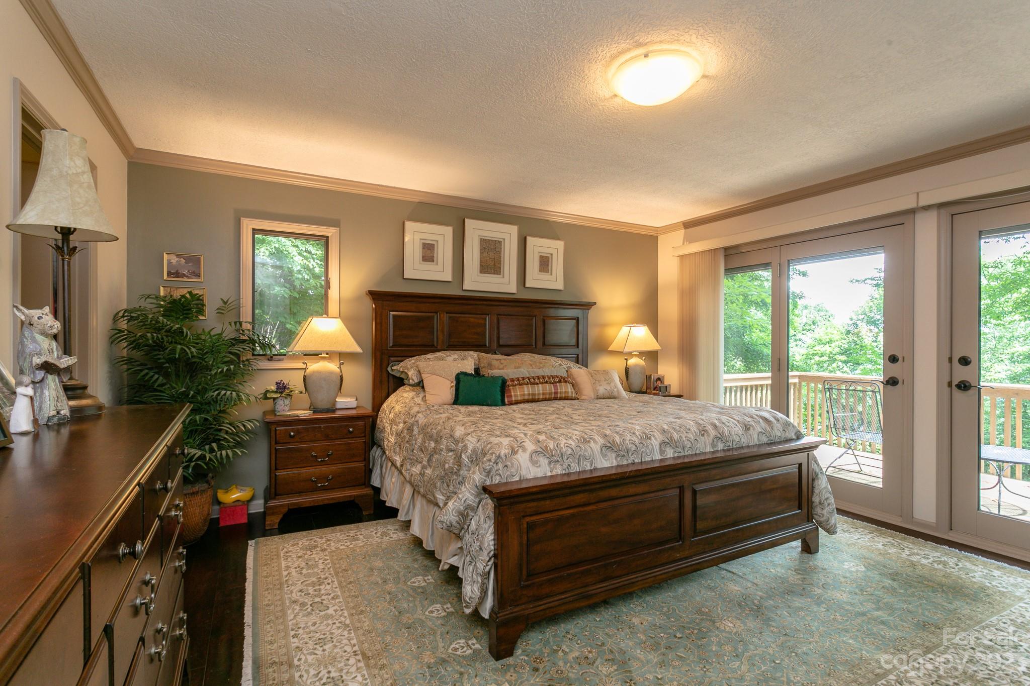 7 Valley Mist thumbnail image 23