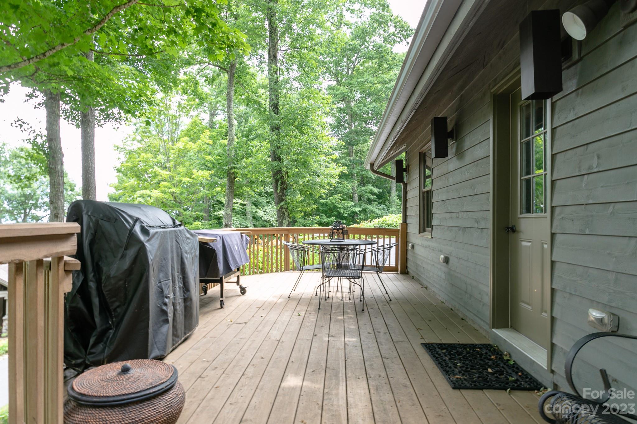 7 Valley Mist thumbnail image 27