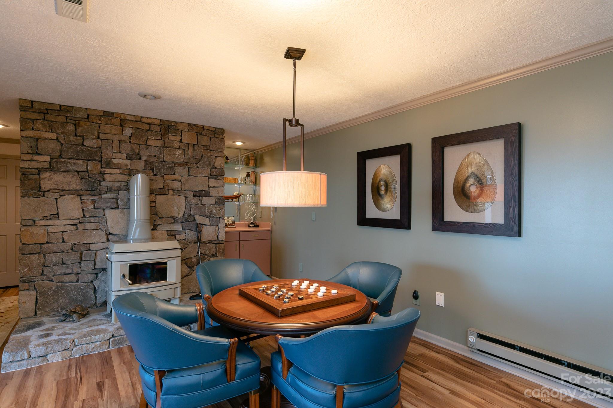 7 Valley Mist thumbnail image 35