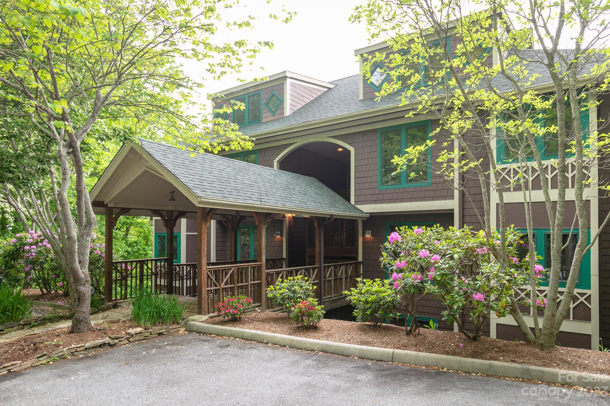 222 Creekside Way D-201 thumbnail image 3