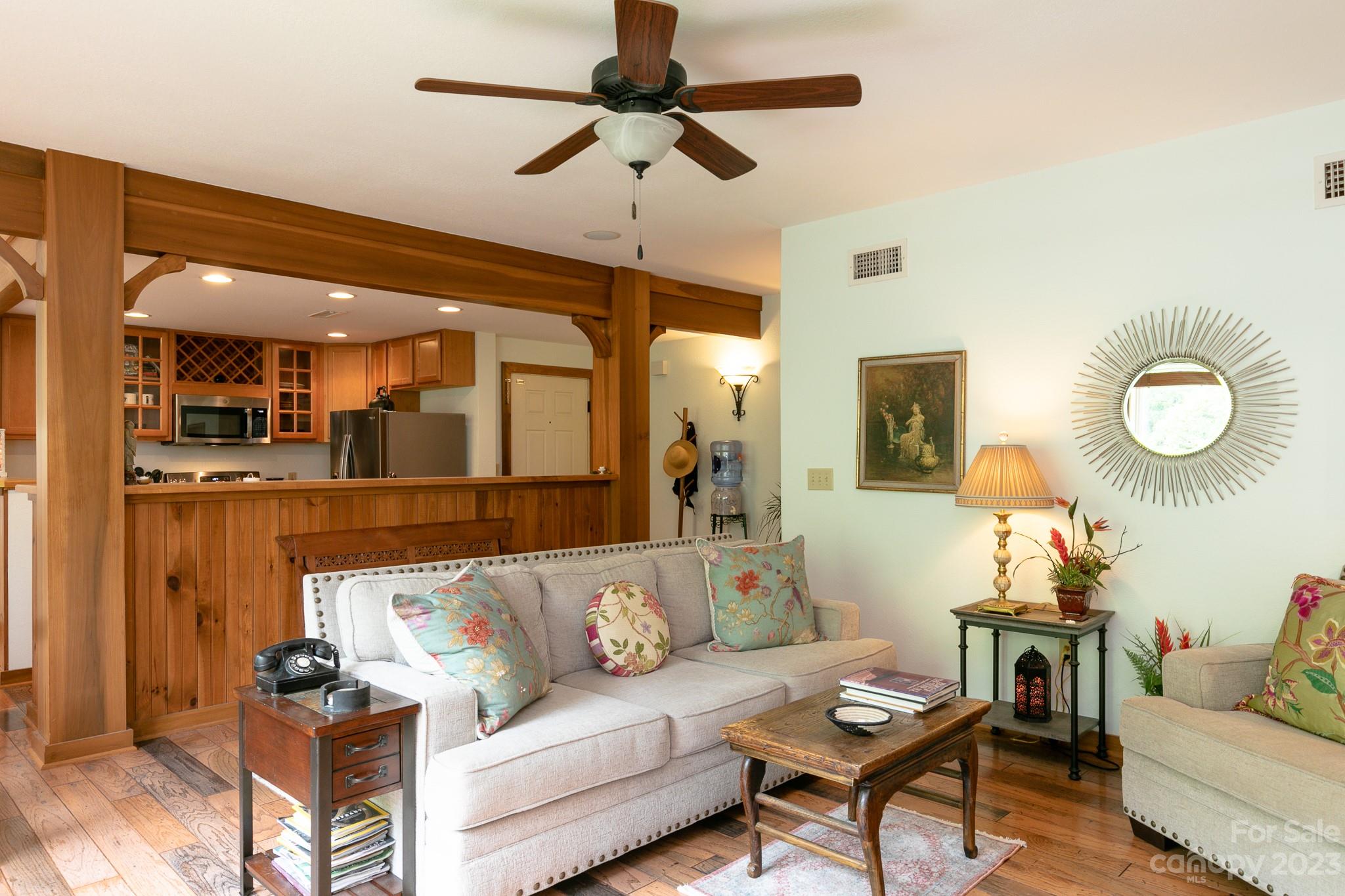 222 Creekside Way D-201 thumbnail image 8