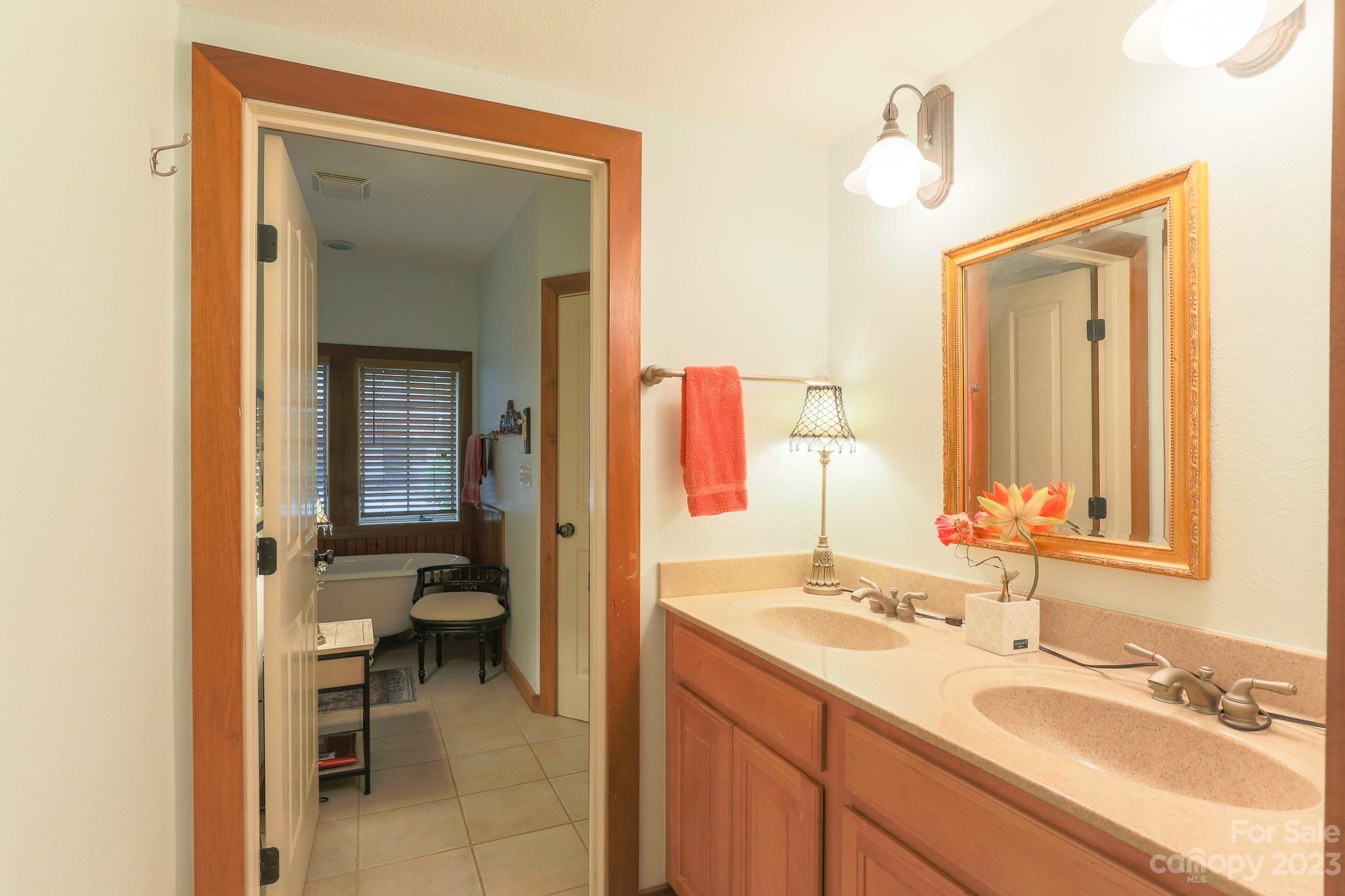 222 Creekside Way D-201 thumbnail image 20