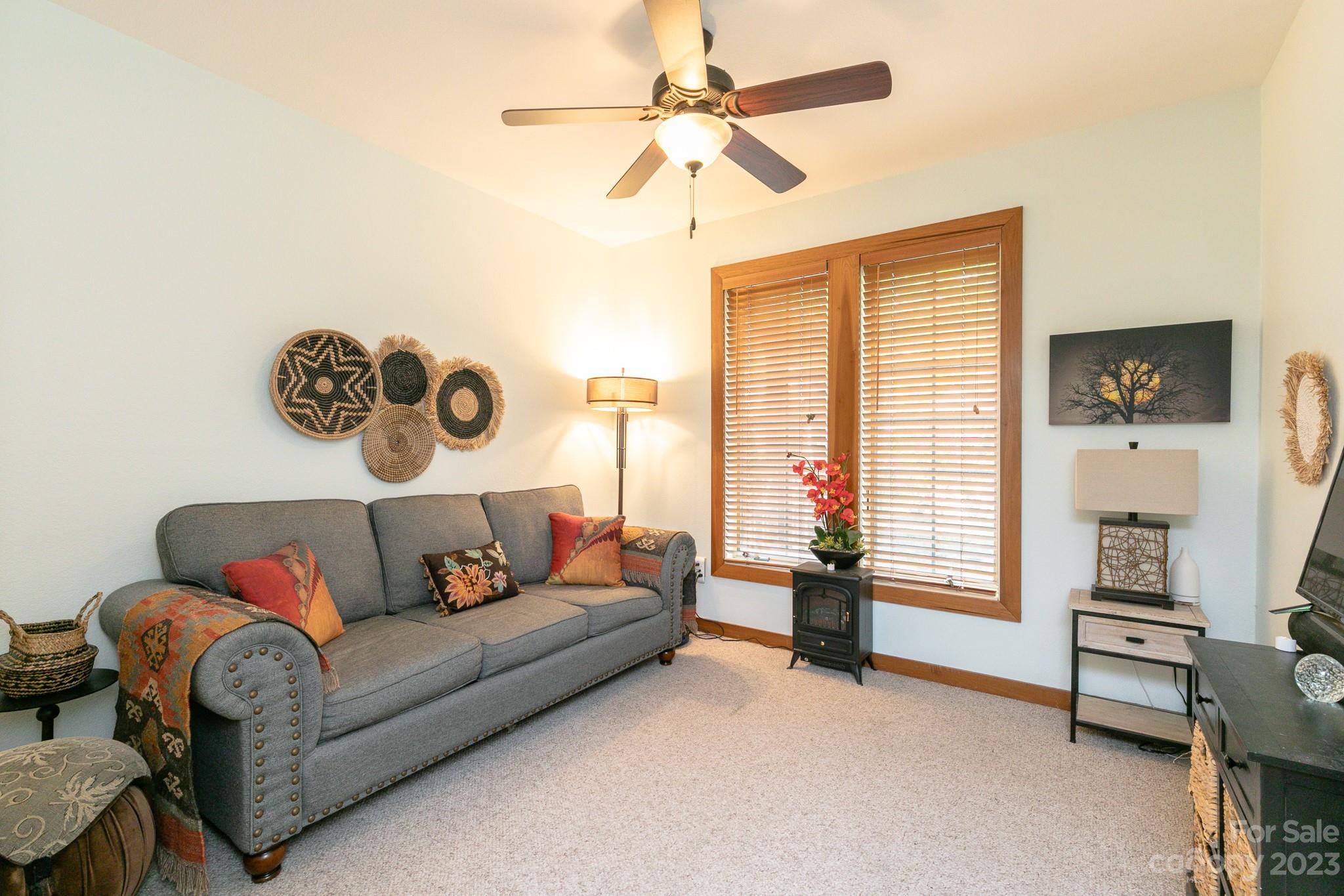 222 Creekside Way D-201 thumbnail image 23