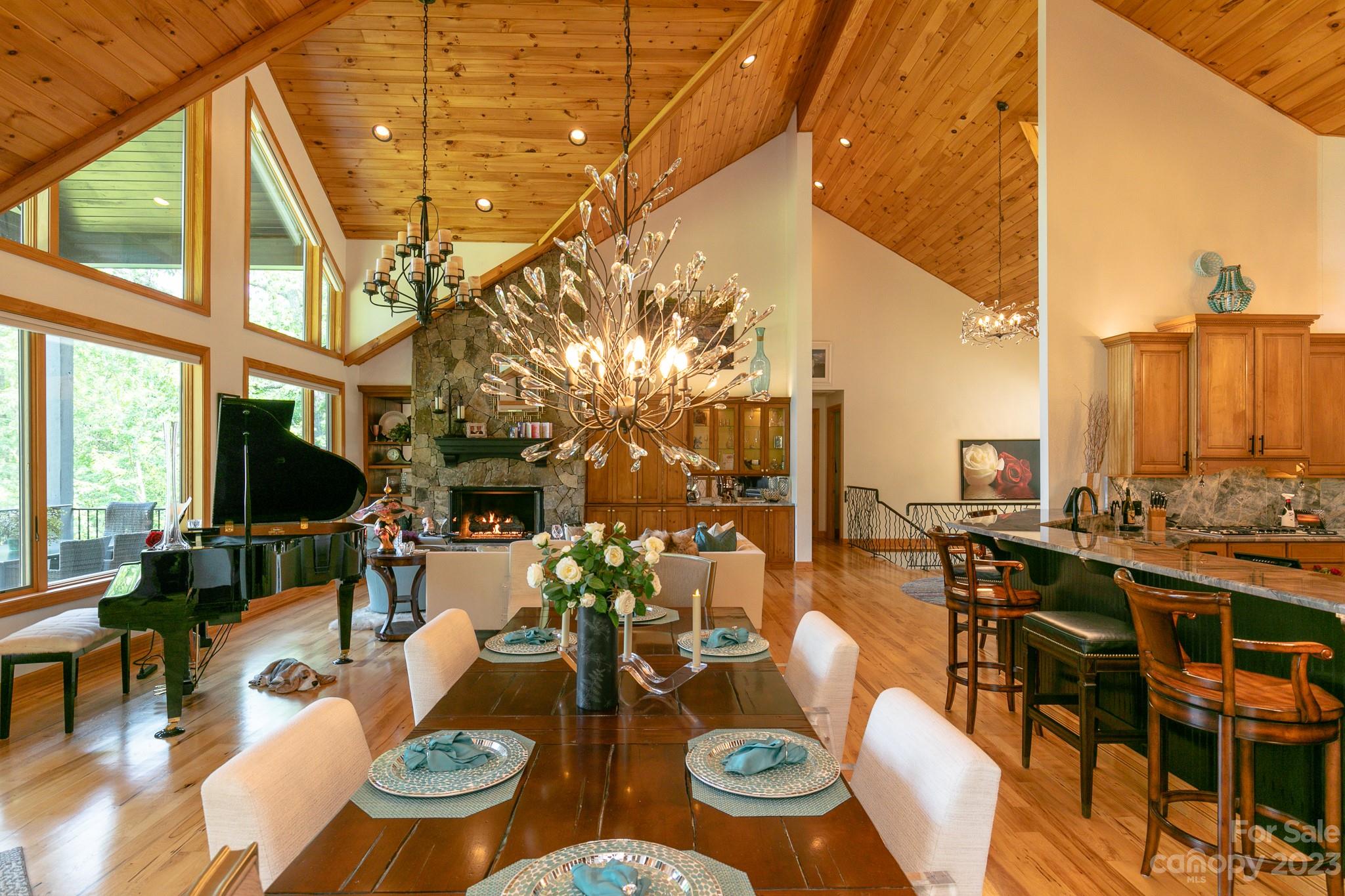 7 Austin Mountain thumbnail image 15