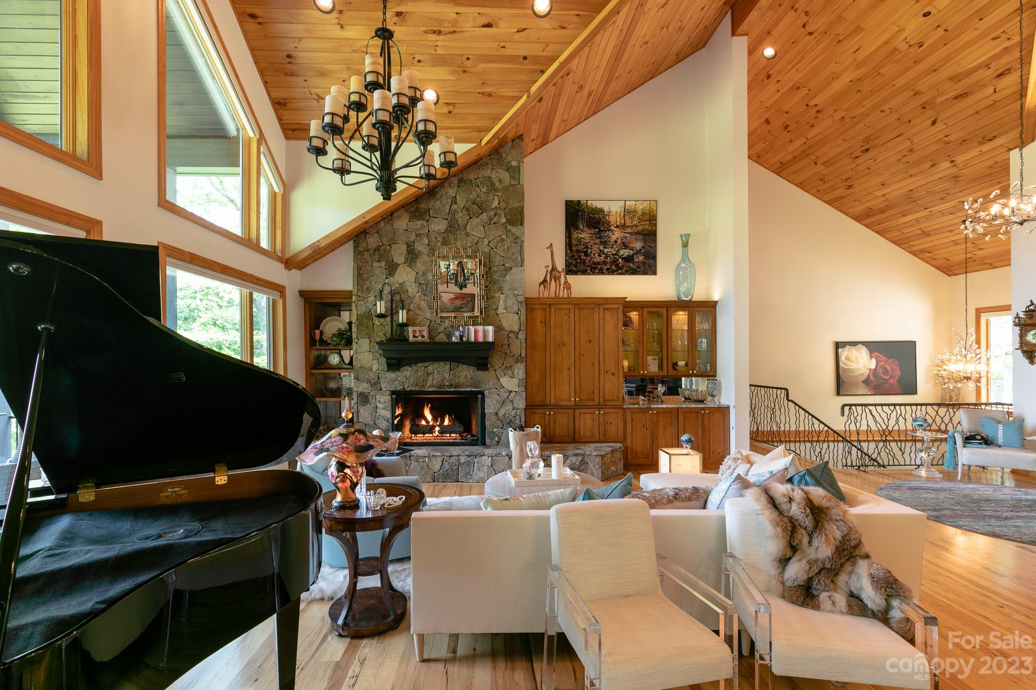 7 Austin Mountain thumbnail image 19