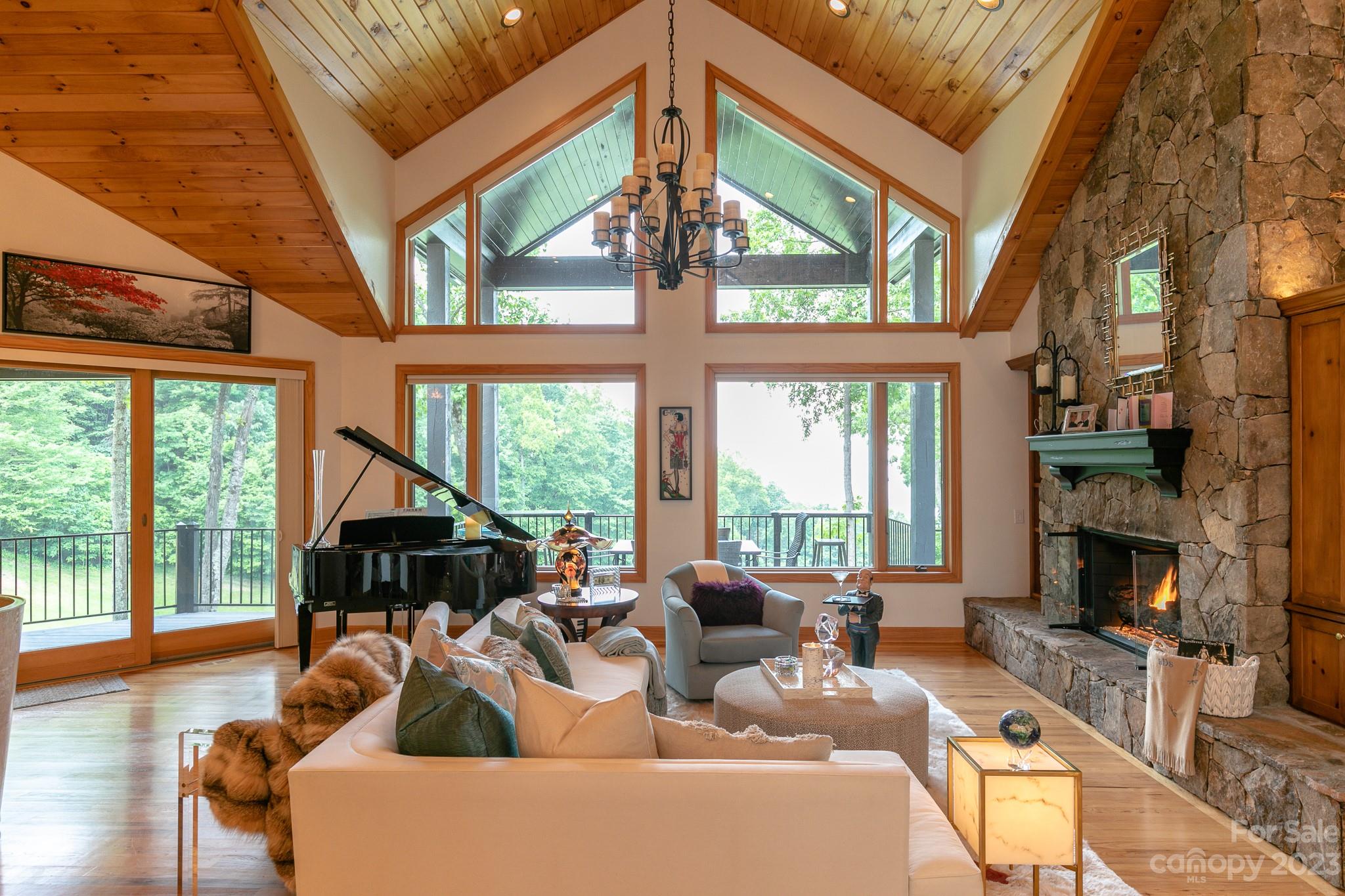 7 Austin Mountain thumbnail image 22