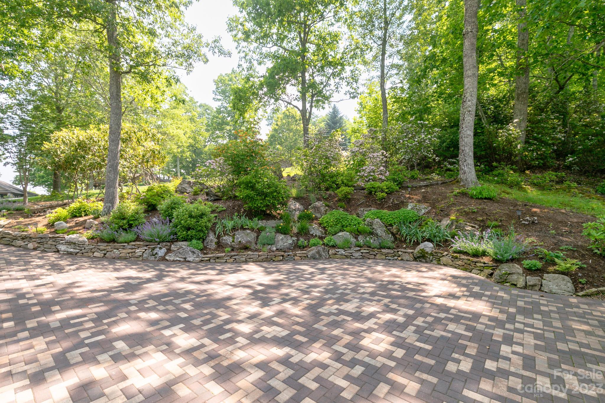 7 Austin Mountain thumbnail image 36