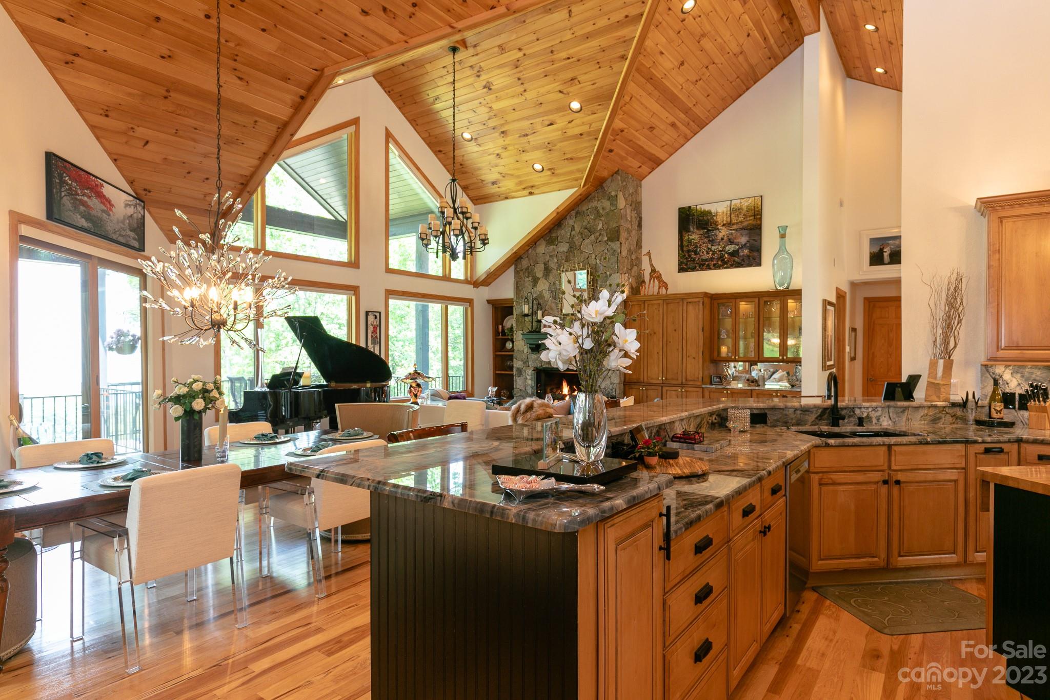 7 Austin Mountain thumbnail image 44