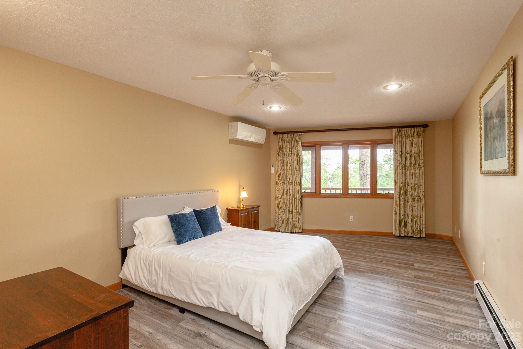 2520 Mountain Air thumbnail image 24