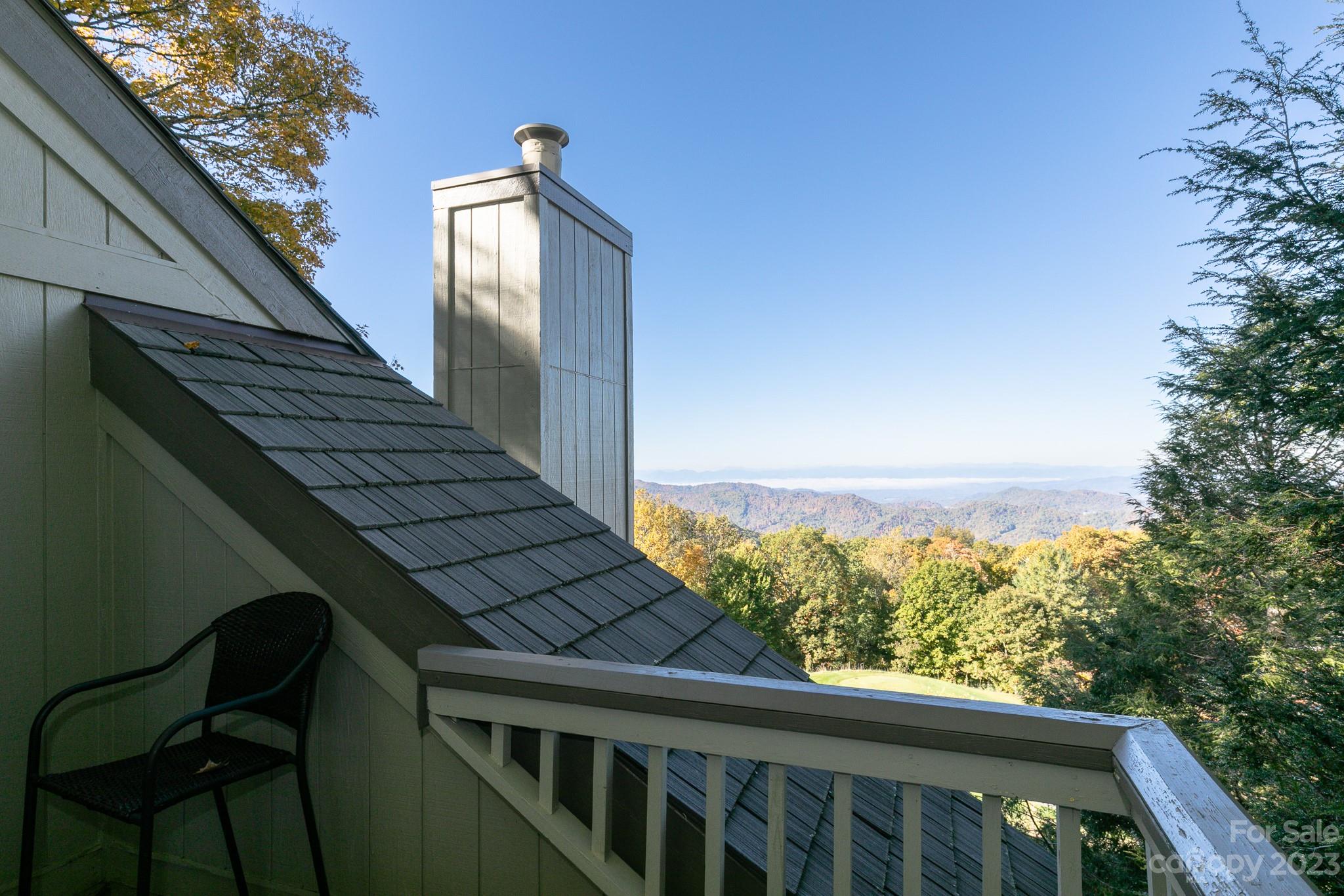 11 Lookout thumbnail image 28