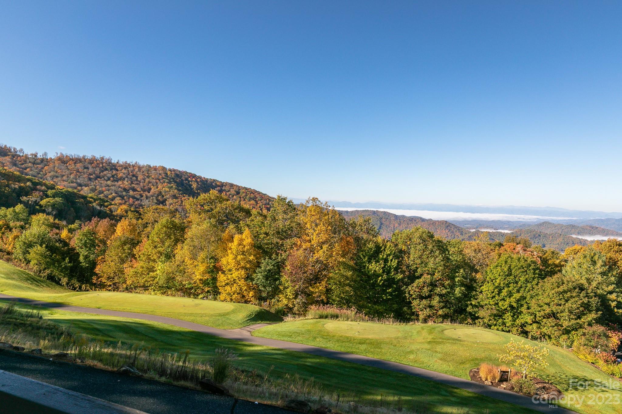 11 Lookout thumbnail image 33