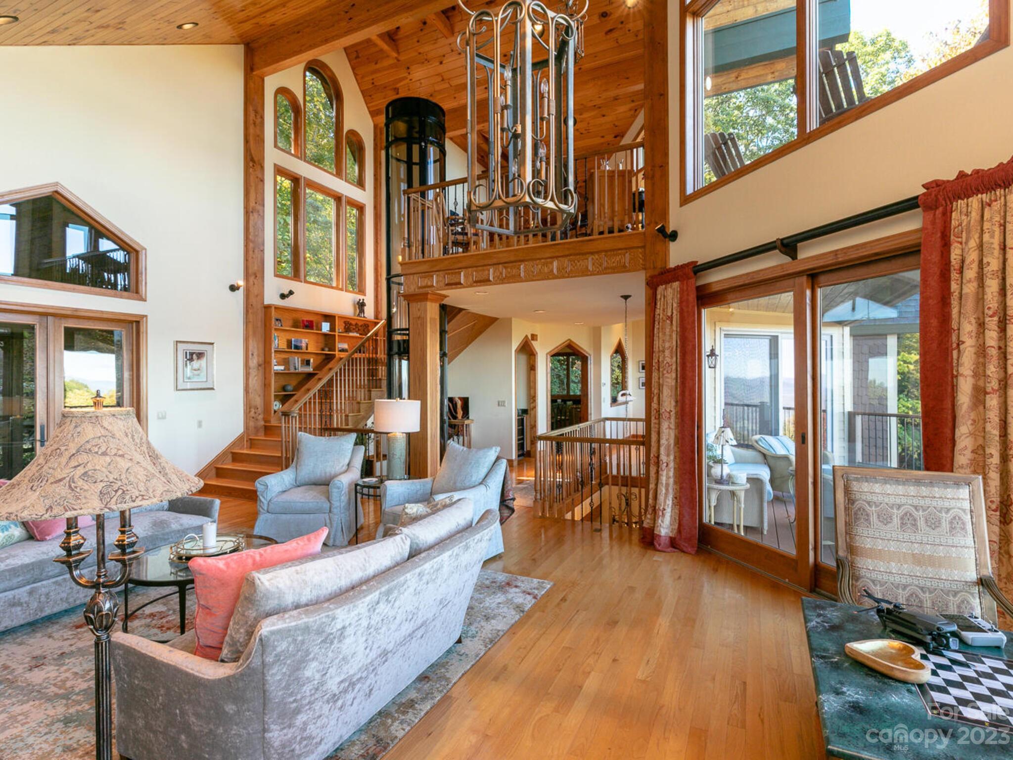 2280 Mountain Air Drive thumbnail image 9