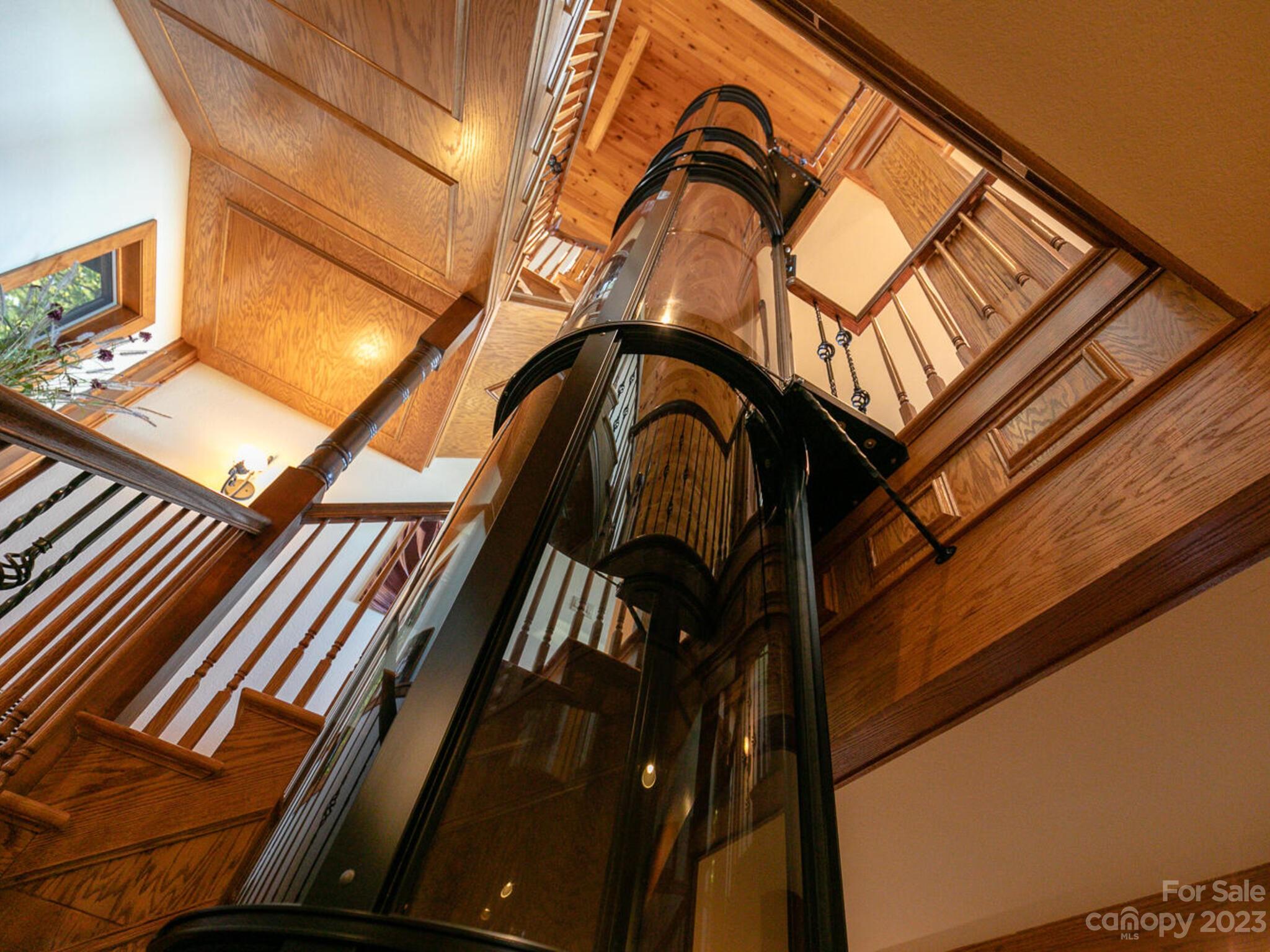 2280 Mountain Air Drive thumbnail image 11