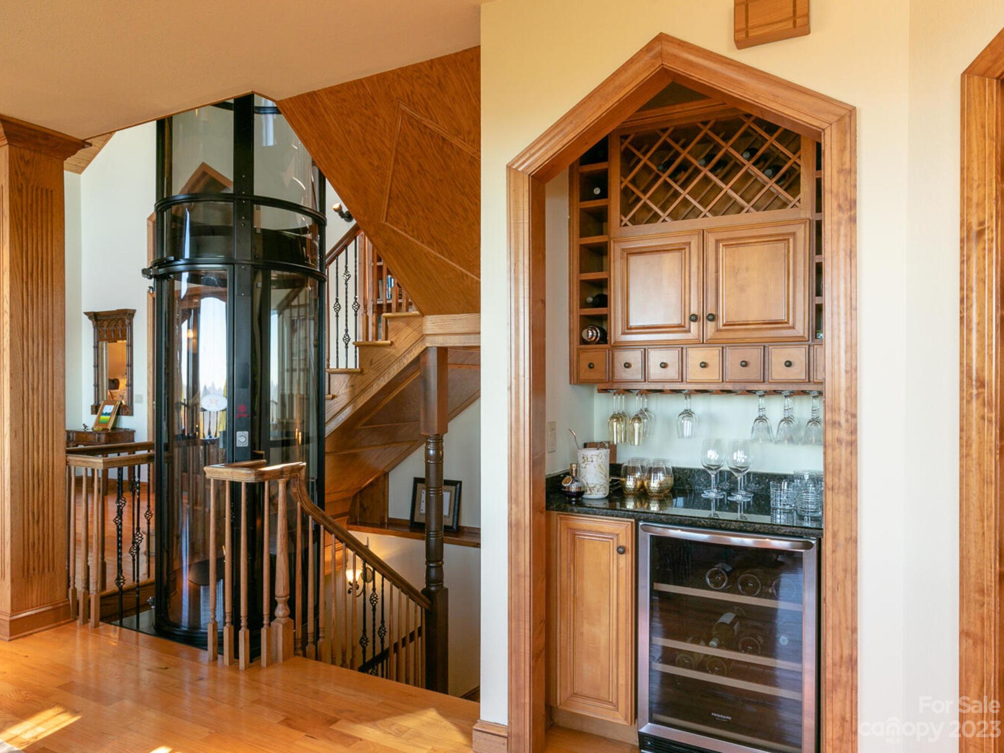 2280 Mountain Air Drive thumbnail image 15