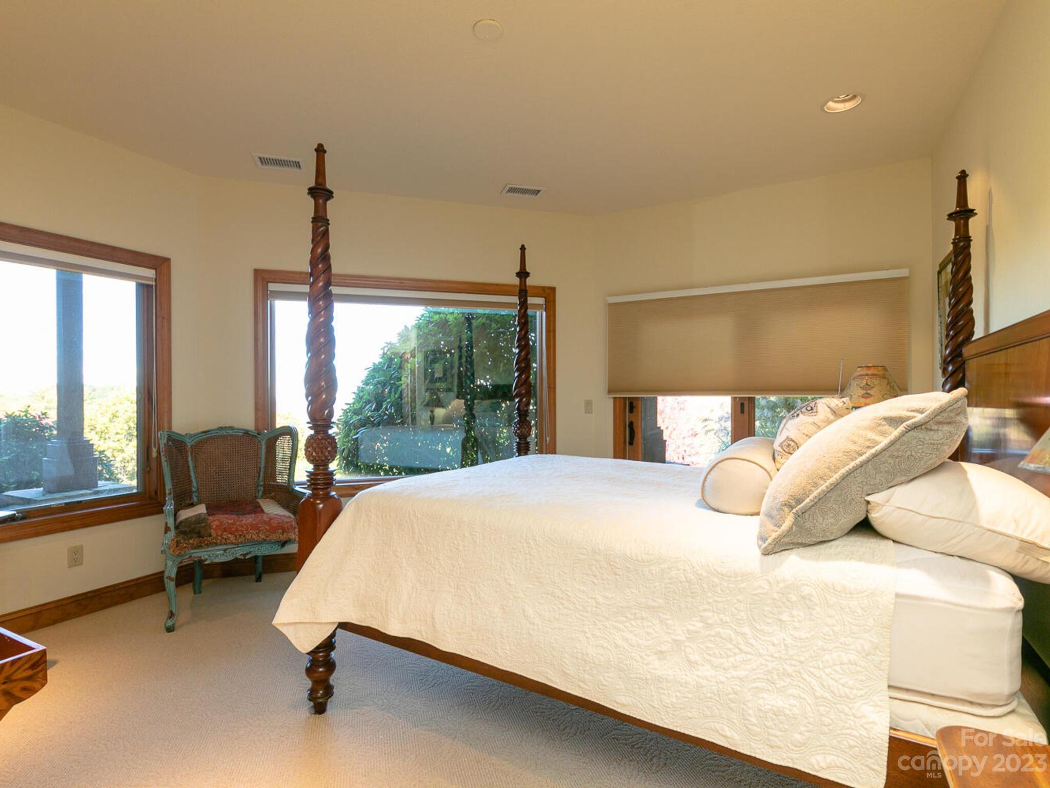 2280 Mountain Air Drive thumbnail image 30