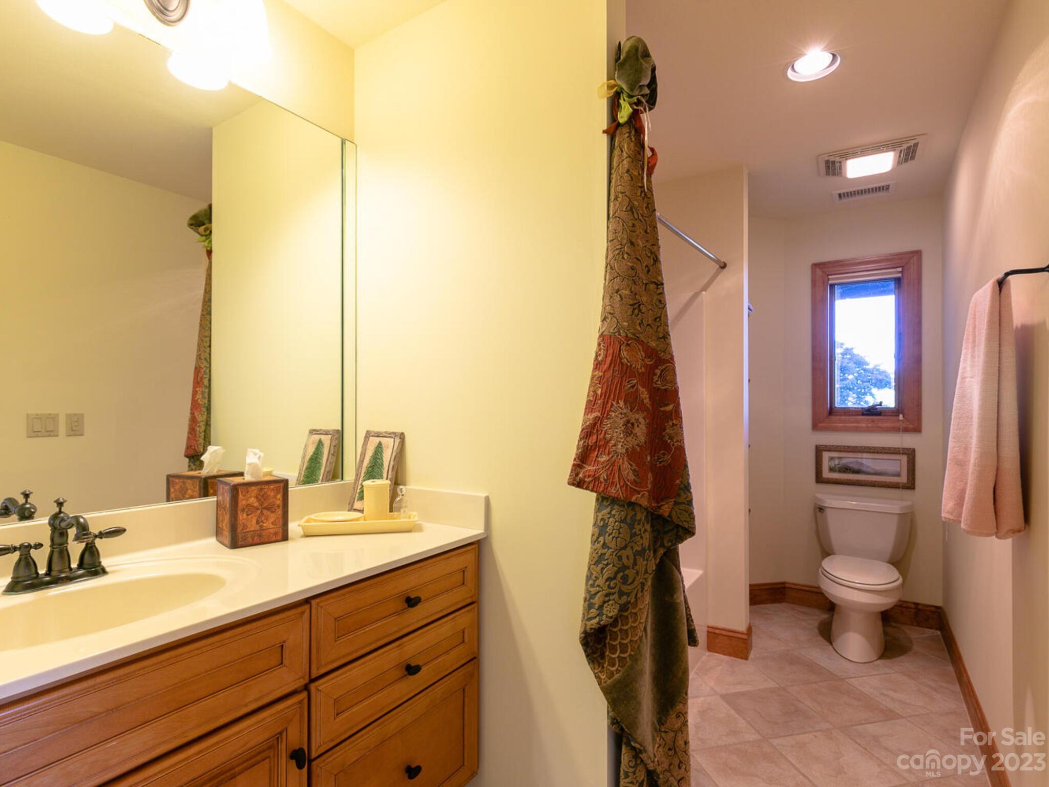 2280 Mountain Air Drive thumbnail image 31