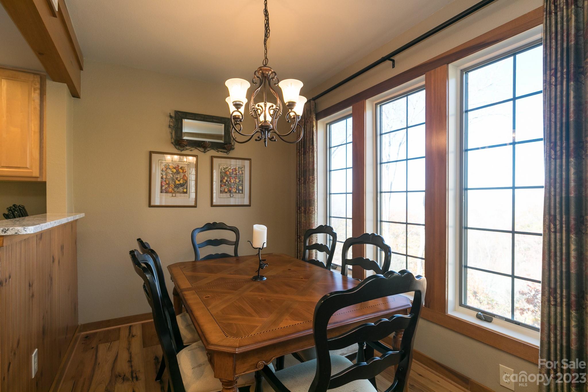 61 Creekside thumbnail image 10