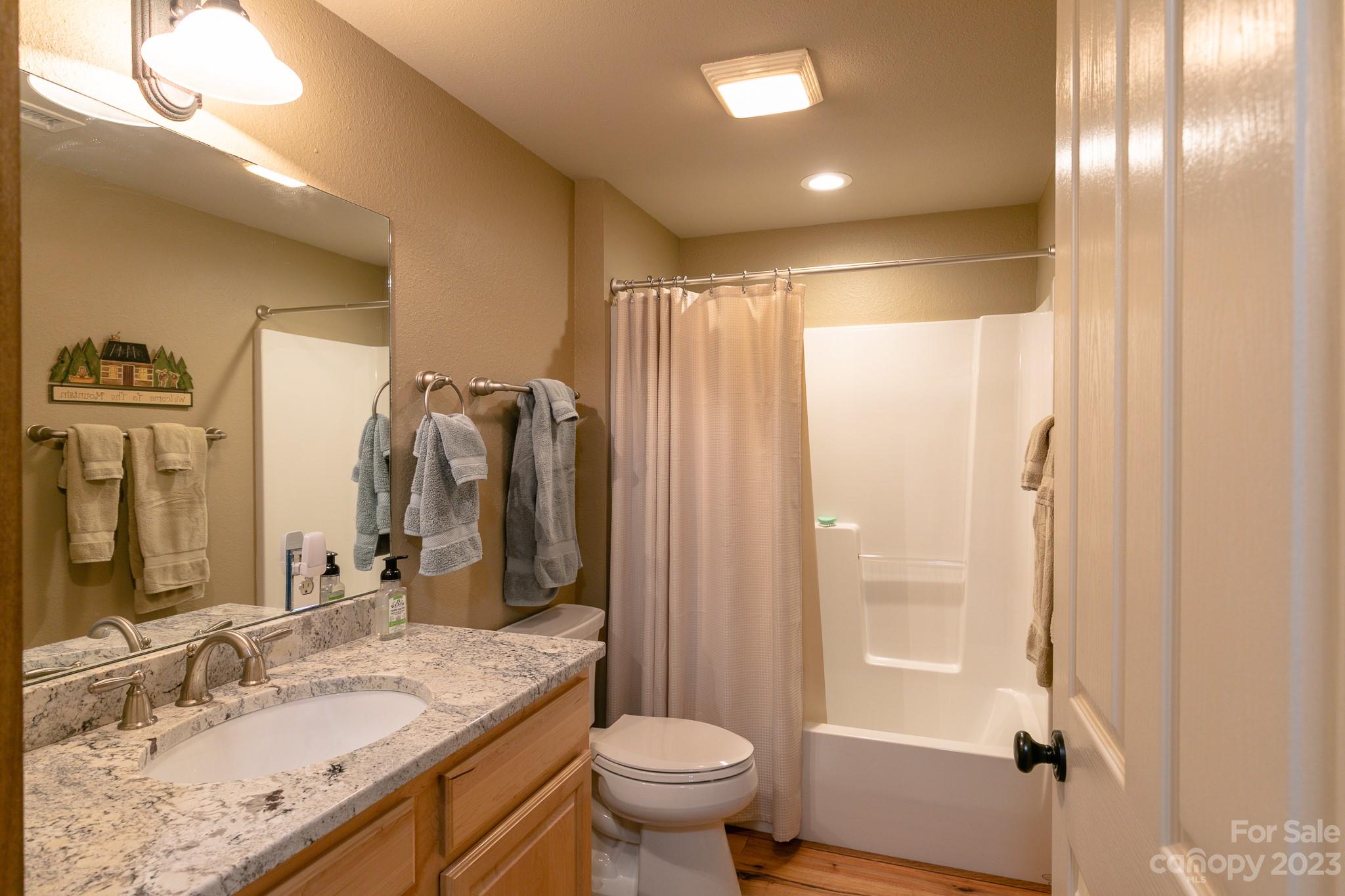 61 Creekside thumbnail image 17