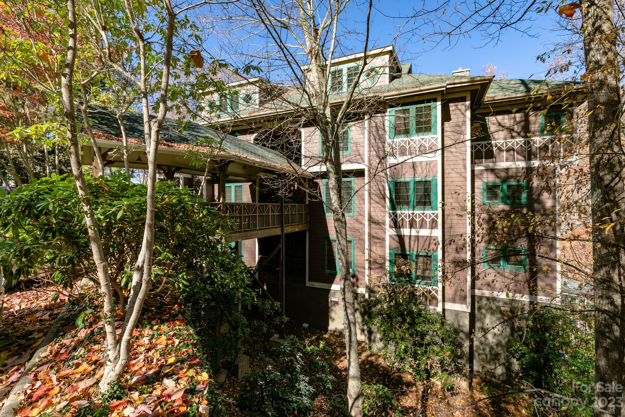 61 Creekside thumbnail image 26