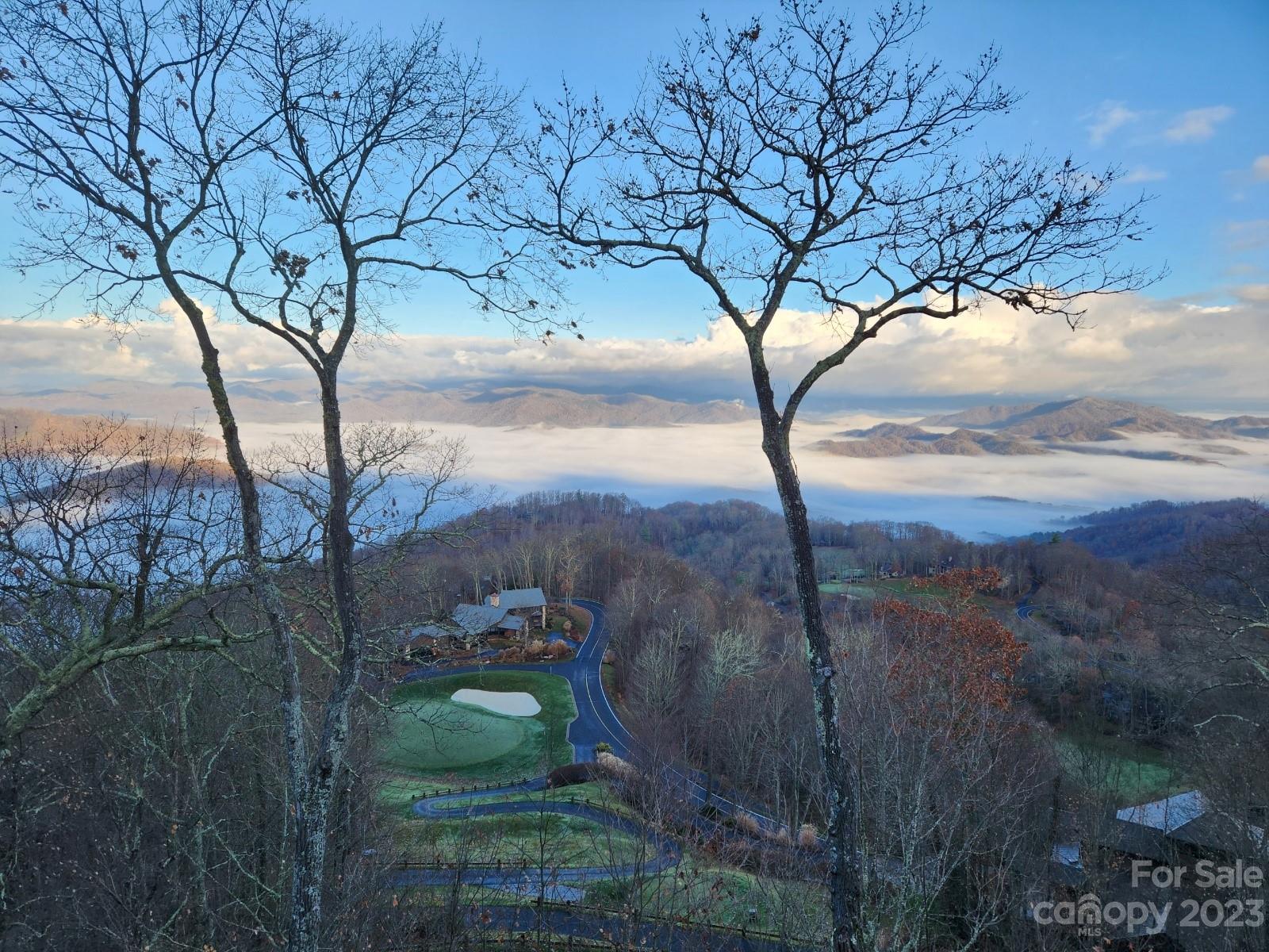 66 Club Villa thumbnail image 25