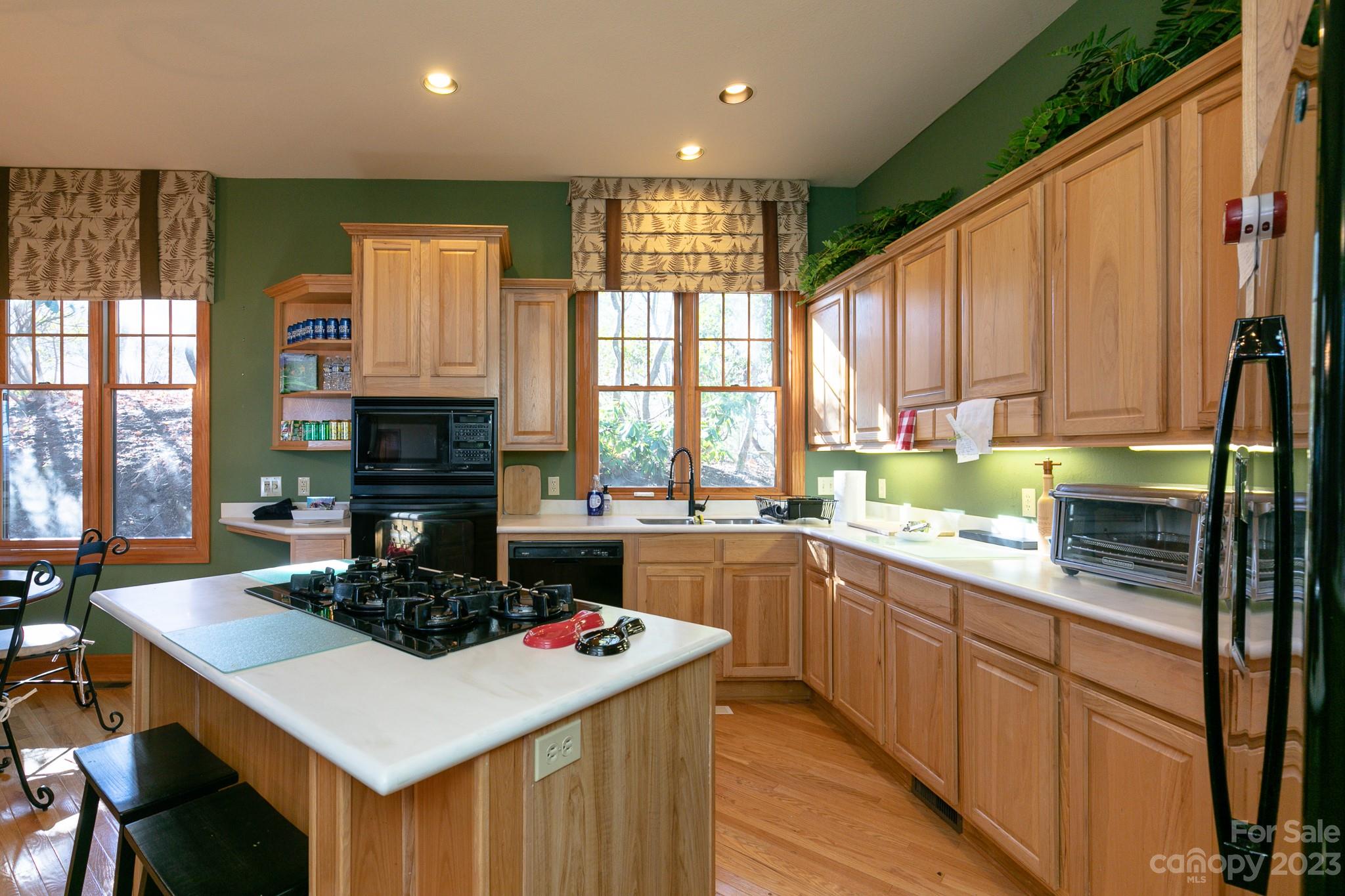 121 Stoney Falls thumbnail image 6