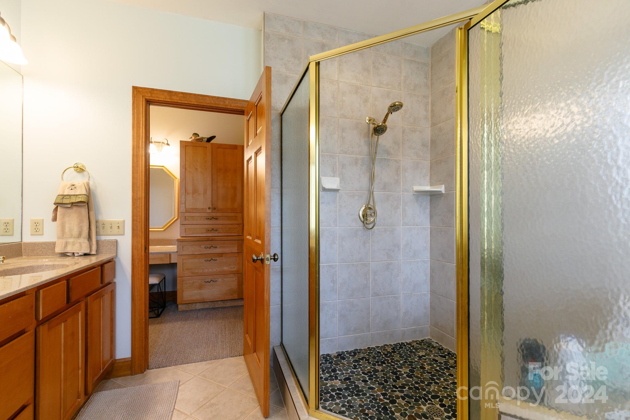 15 Ivy Point Lane thumbnail image 21