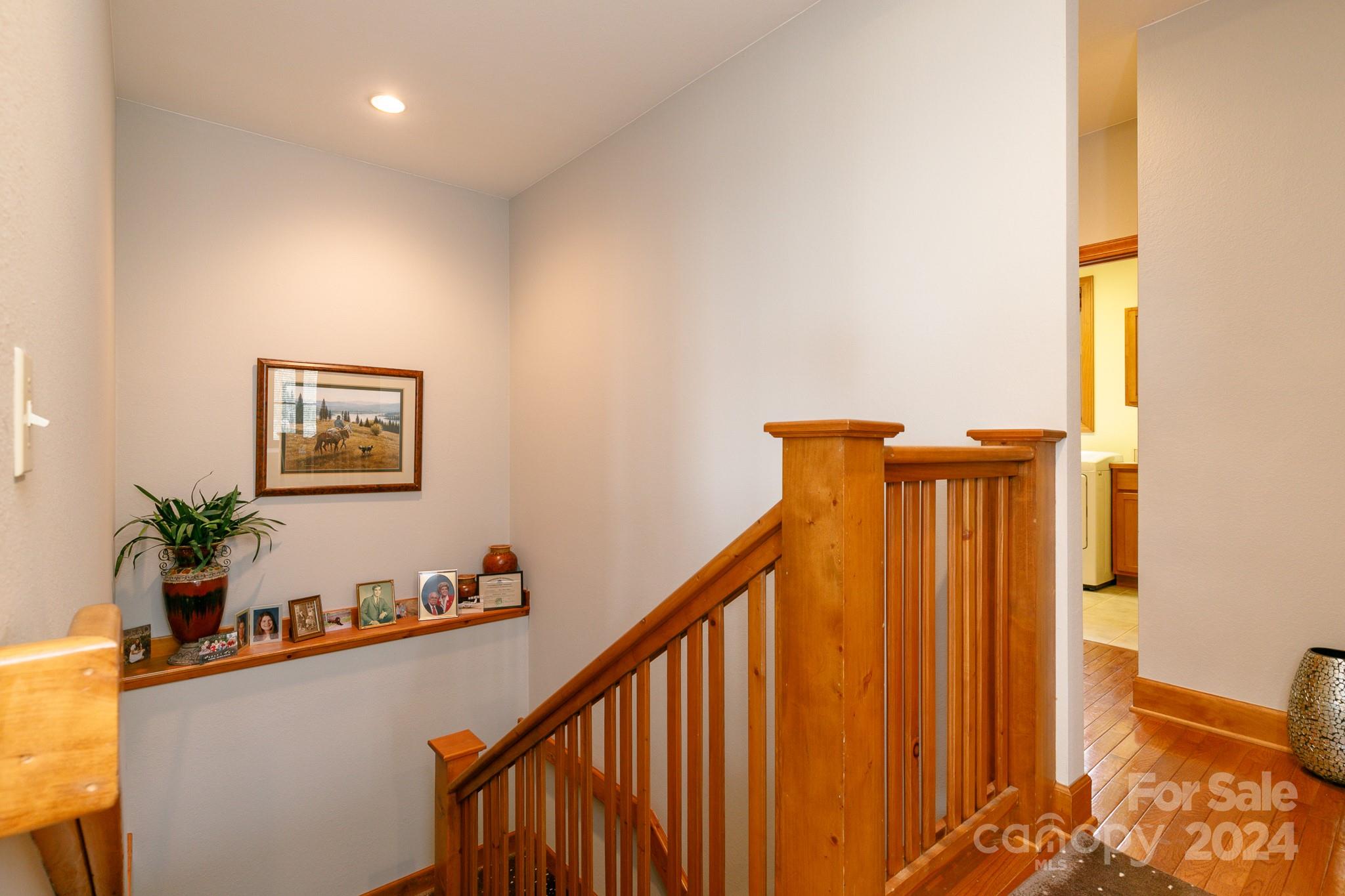 15 Ivy Point Lane thumbnail image 24