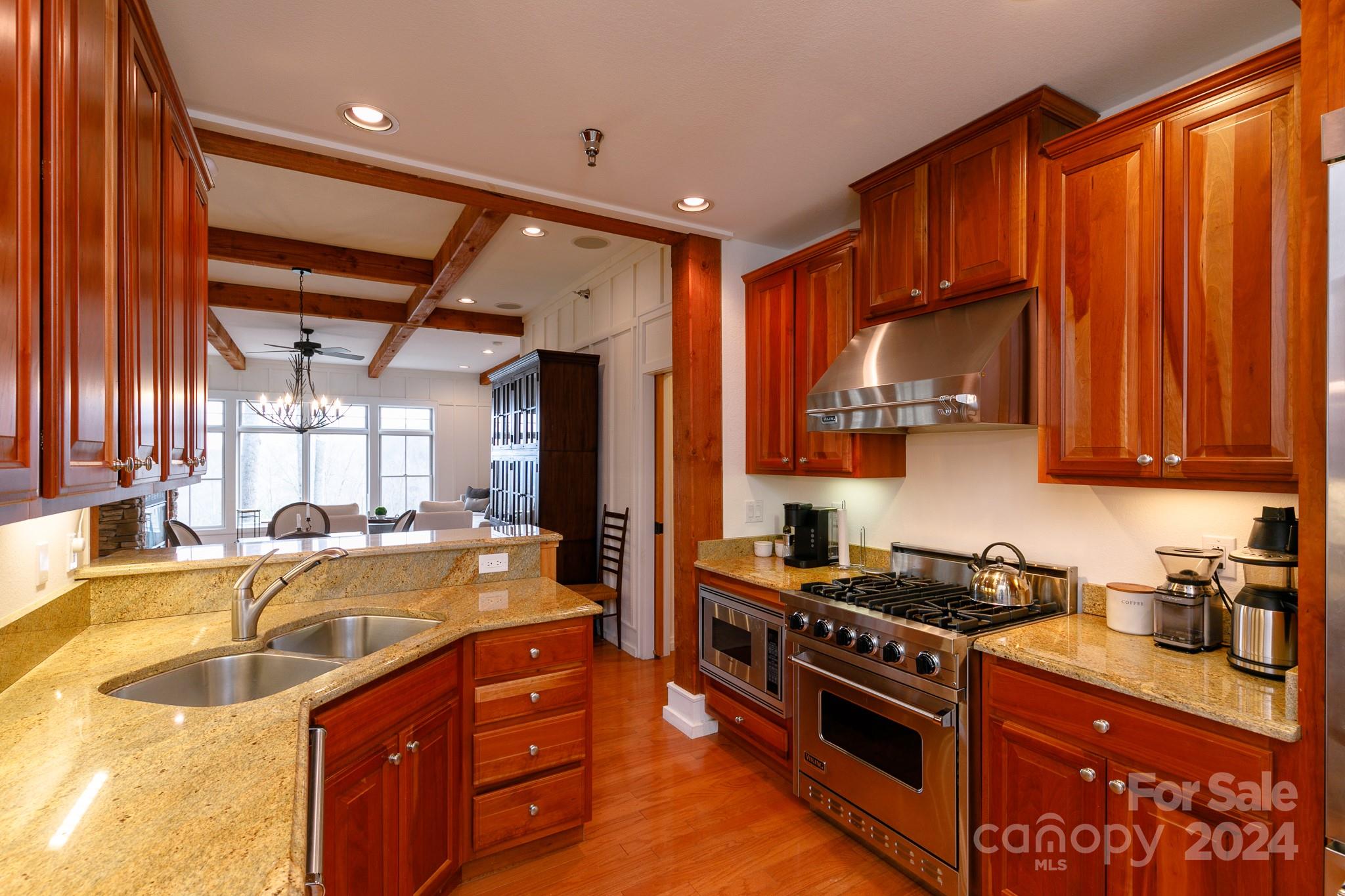 43 Creekside thumbnail image 16
