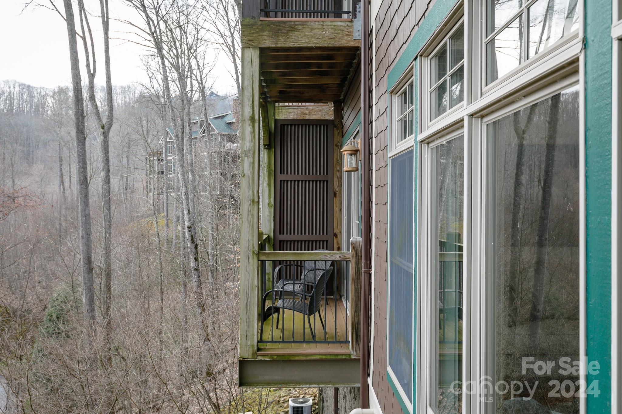 43 Creekside thumbnail image 40
