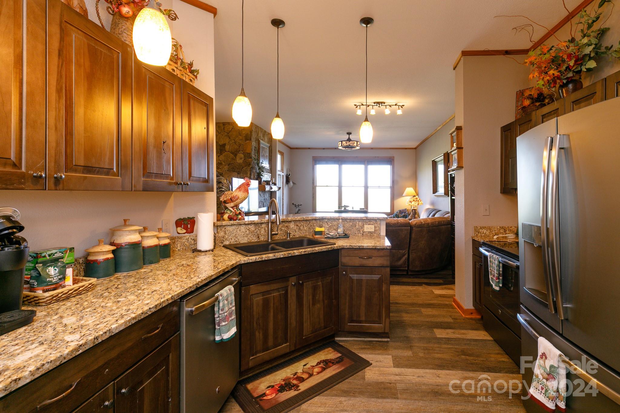 80 Stoney Falls thumbnail image 13