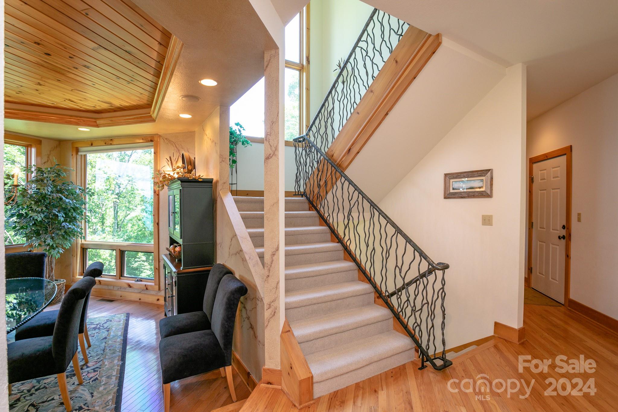 671 Austin Mountain thumbnail image 14