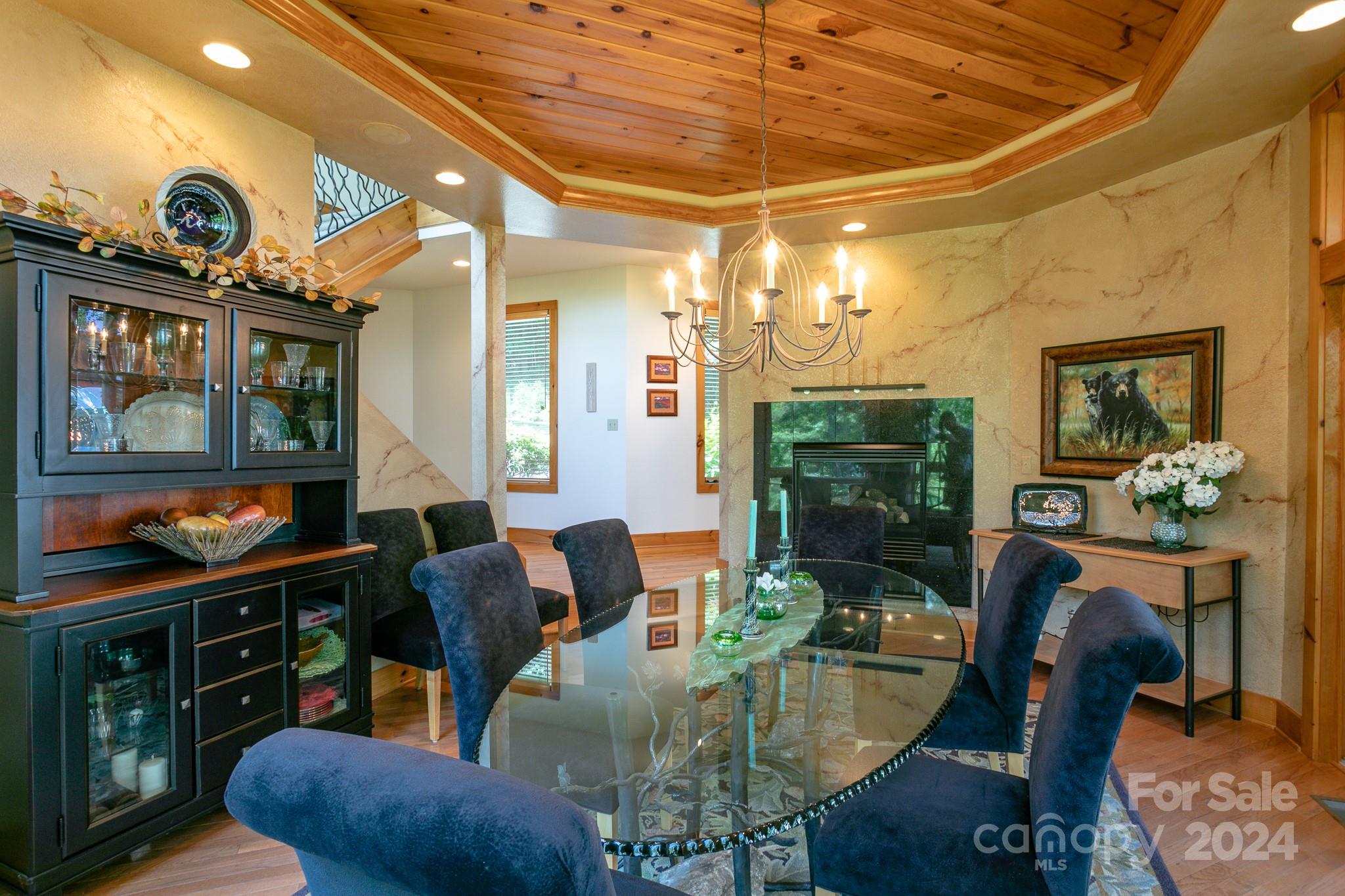 671 Austin Mountain thumbnail image 15