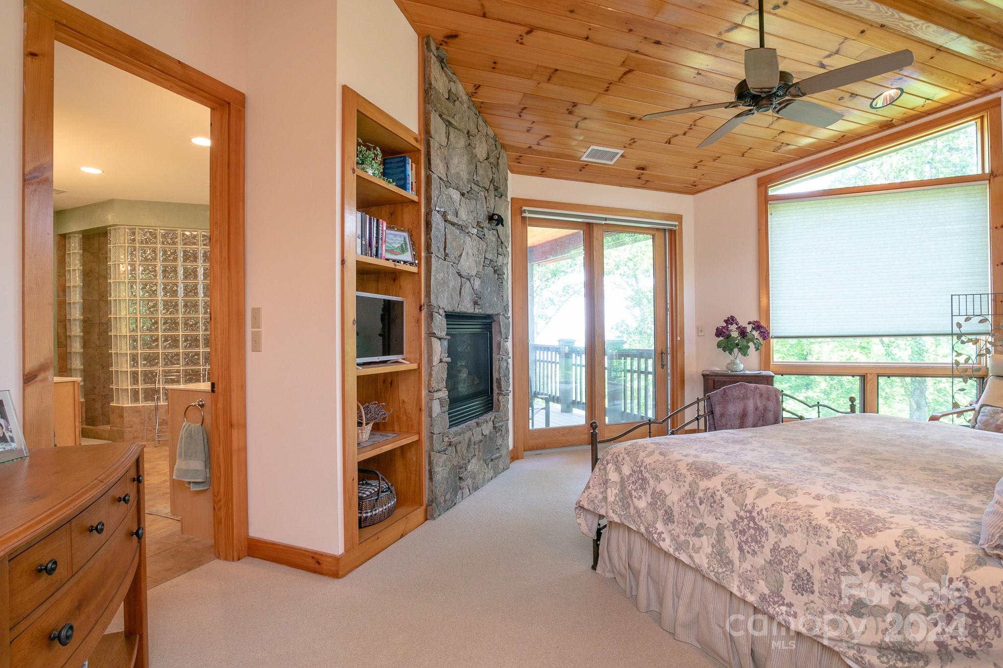 671 Austin Mountain thumbnail image 19