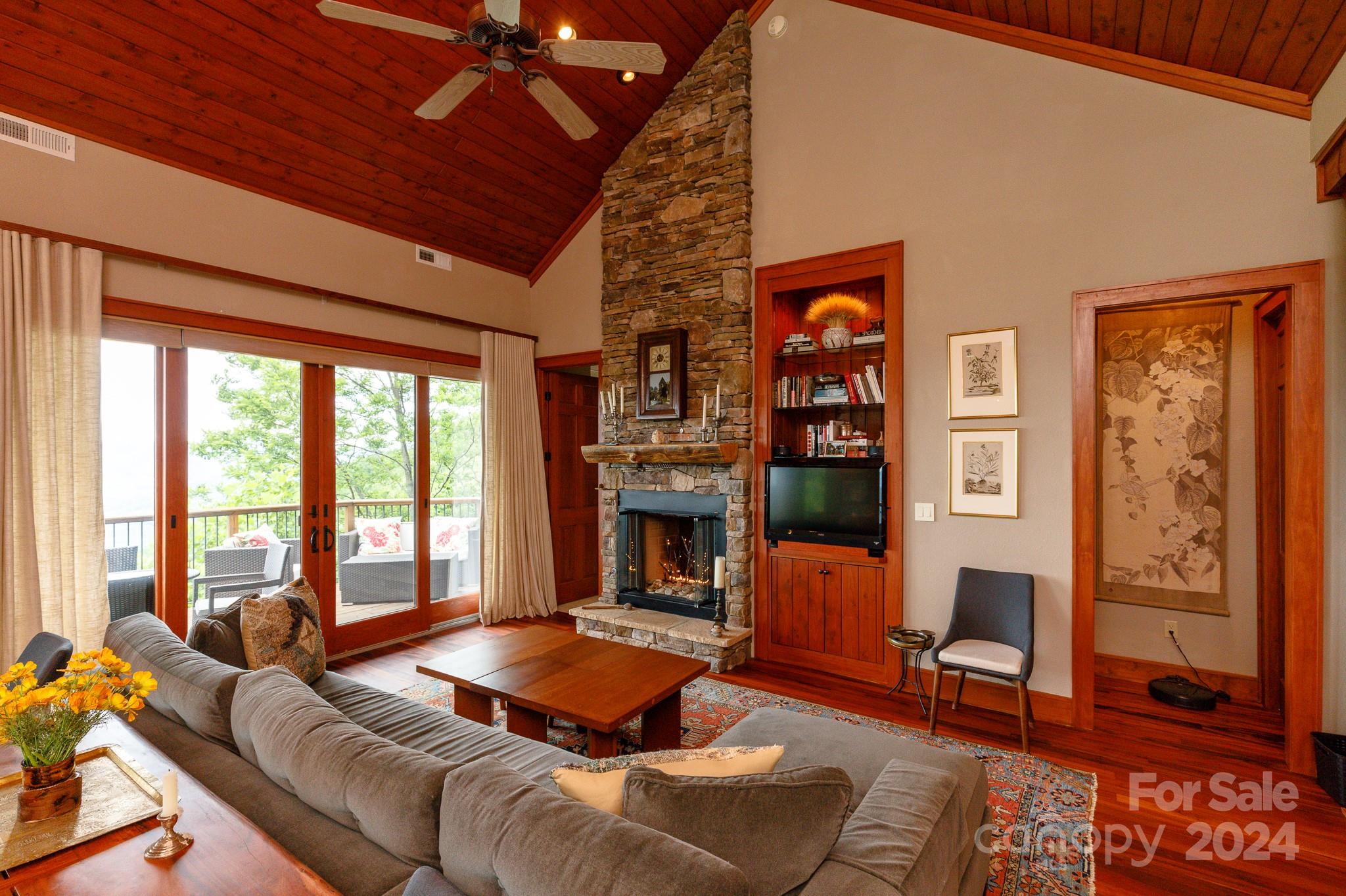 3362 Mountain Air thumbnail image 9