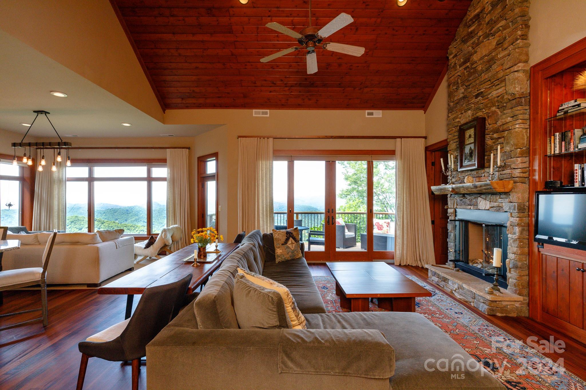 3362 Mountain Air thumbnail image 23