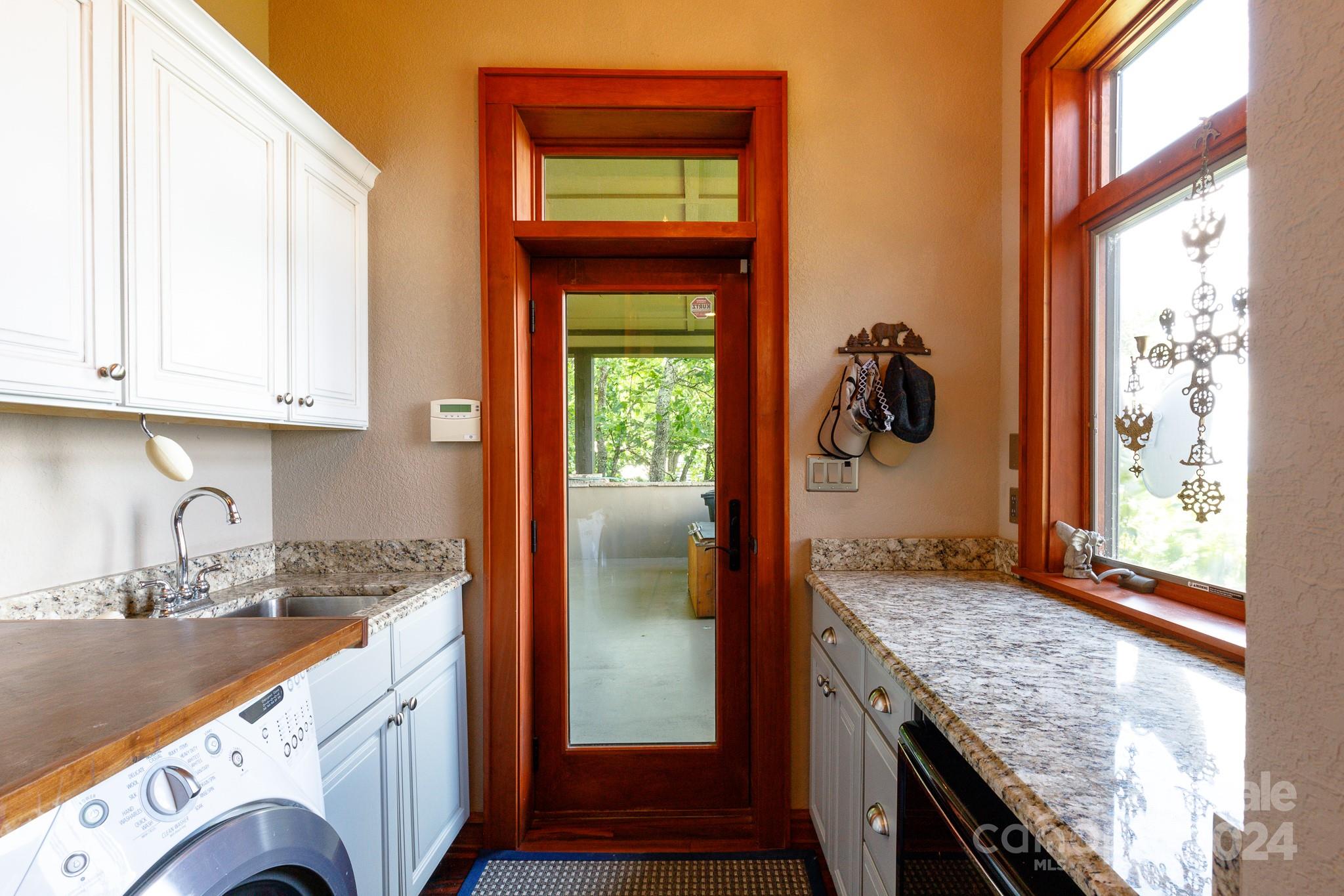 3362 Mountain Air thumbnail image 36