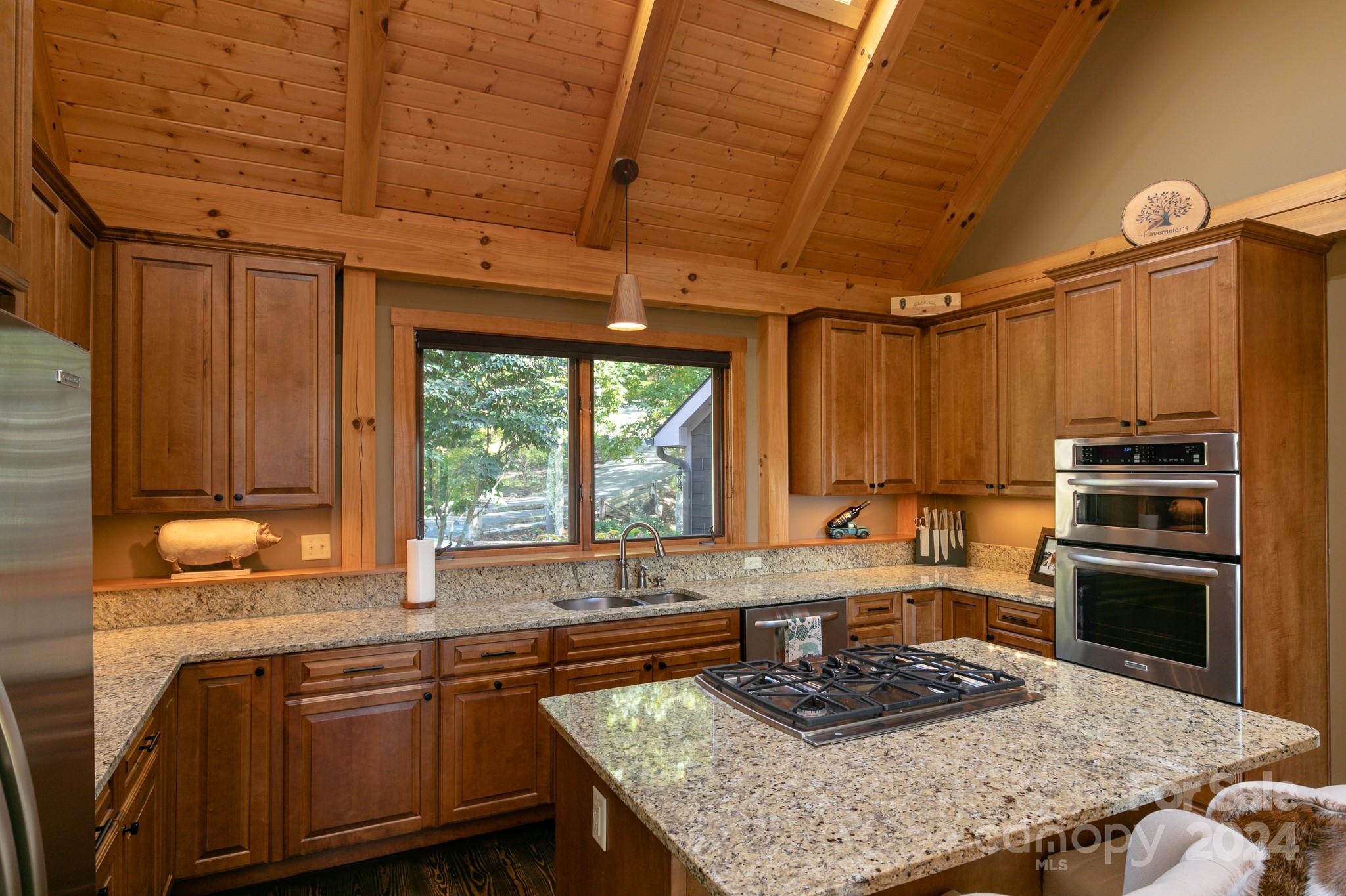 107 Smokehouse Way thumbnail image 7