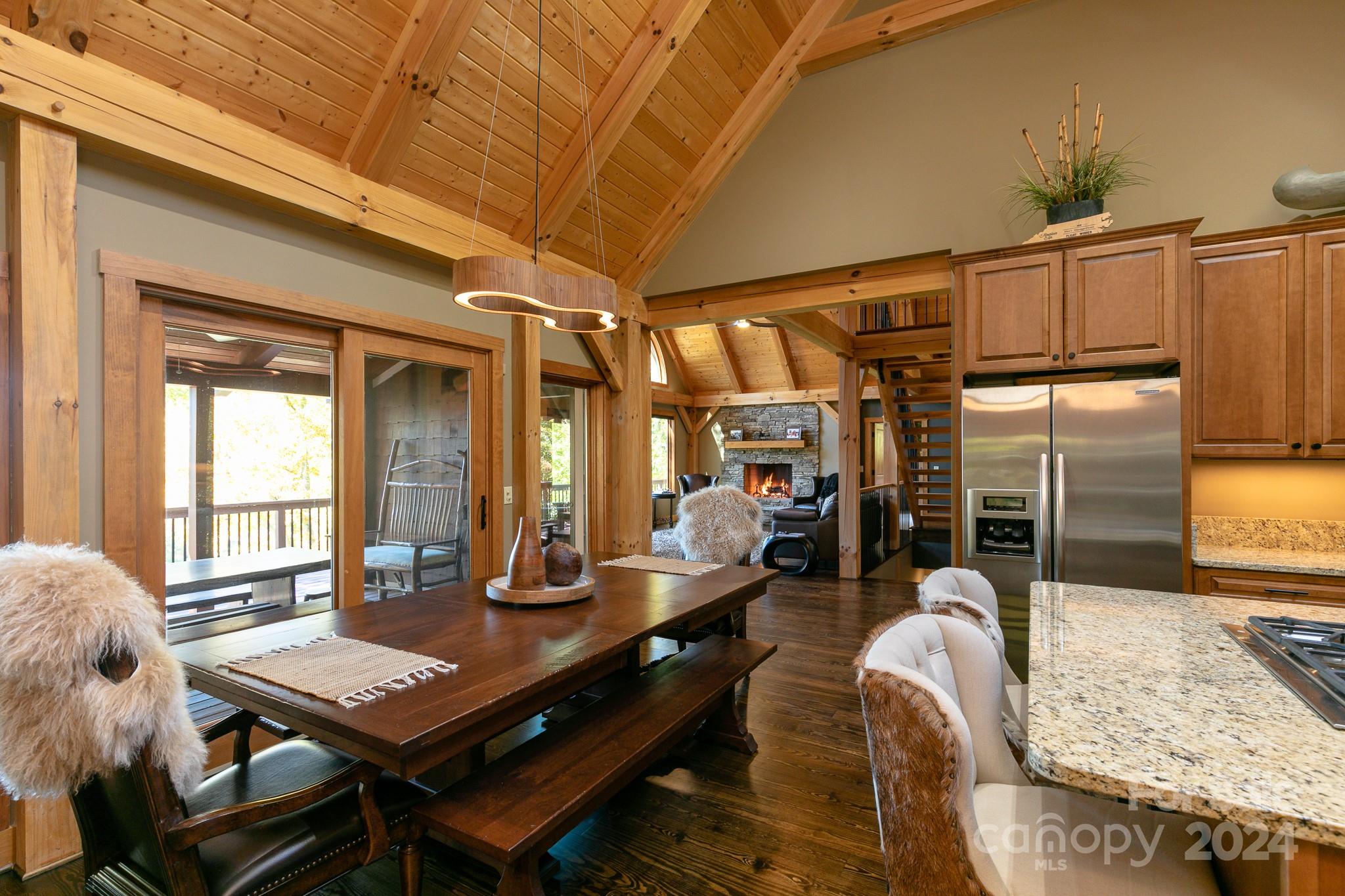 107 Smokehouse Way thumbnail image 10