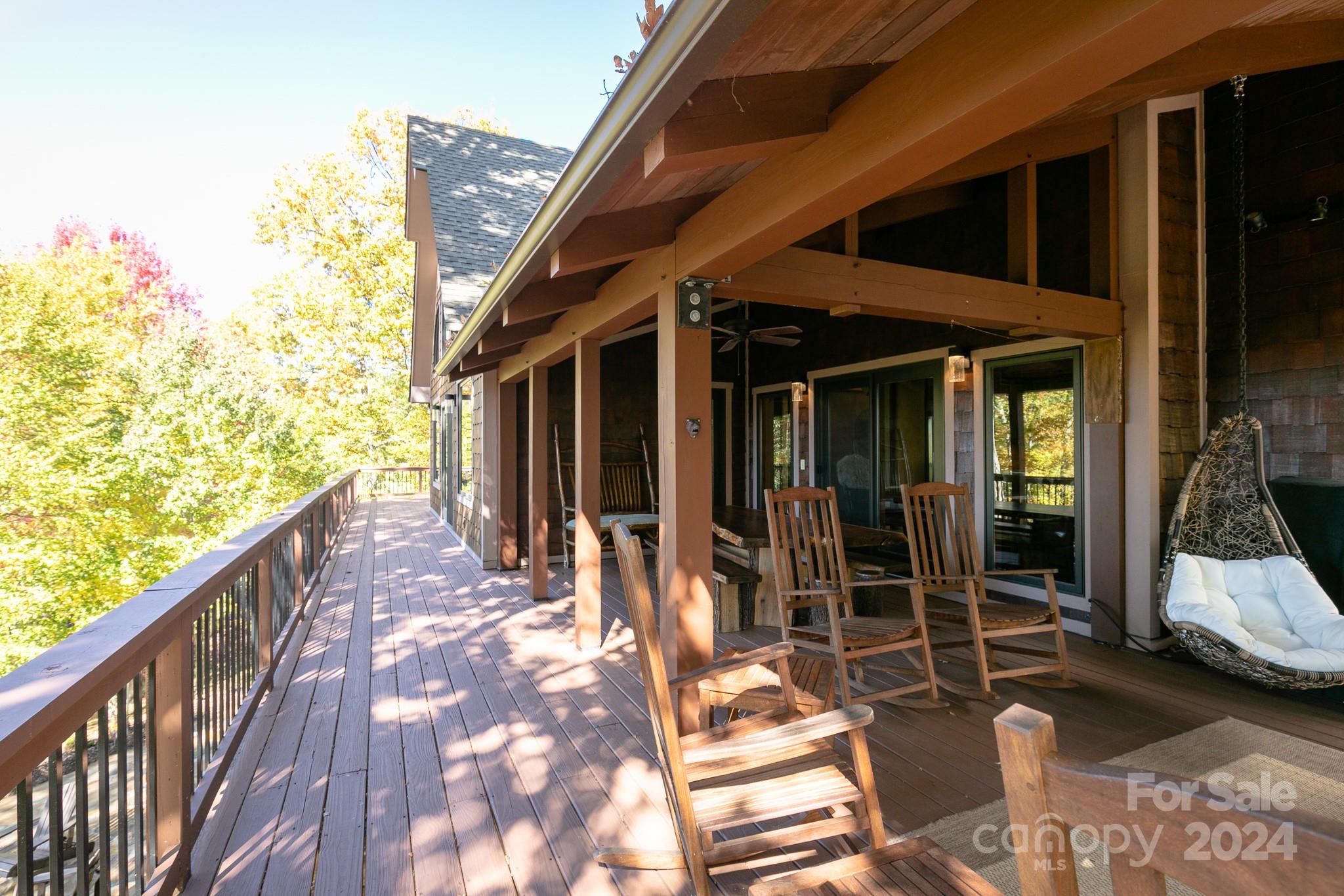 107 Smokehouse Way thumbnail image 23