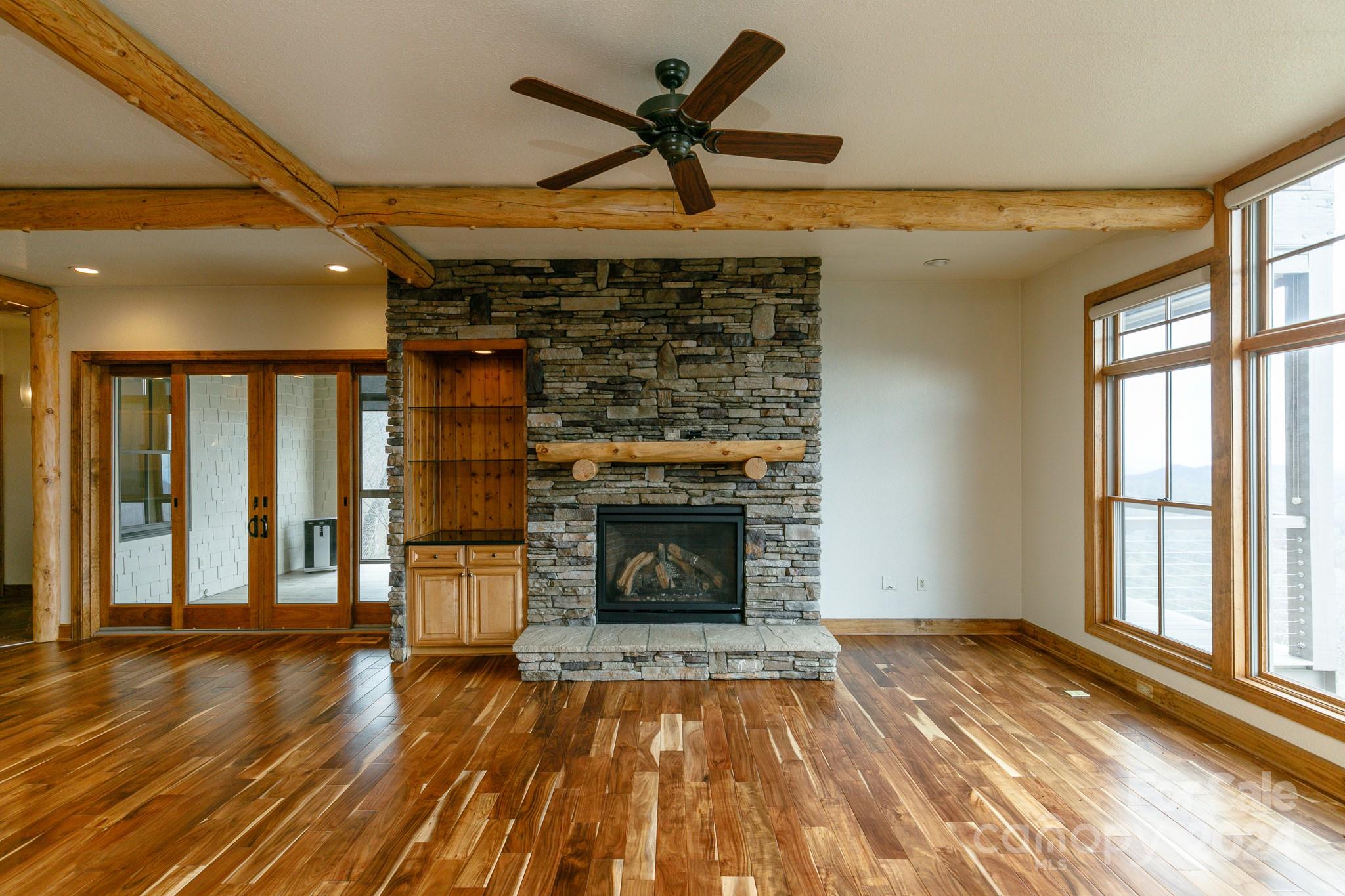 148 Logging Horse Road B/101 thumbnail image 12